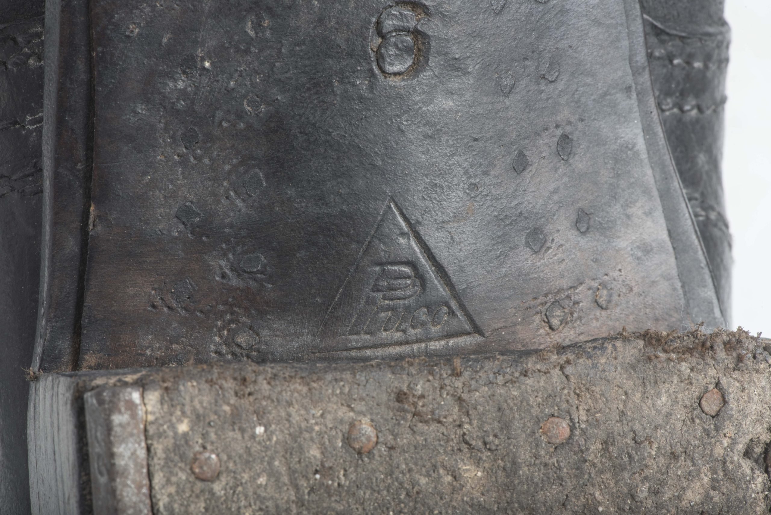 Late war black issue M37 lowboots or Schnürschuhe — image 9