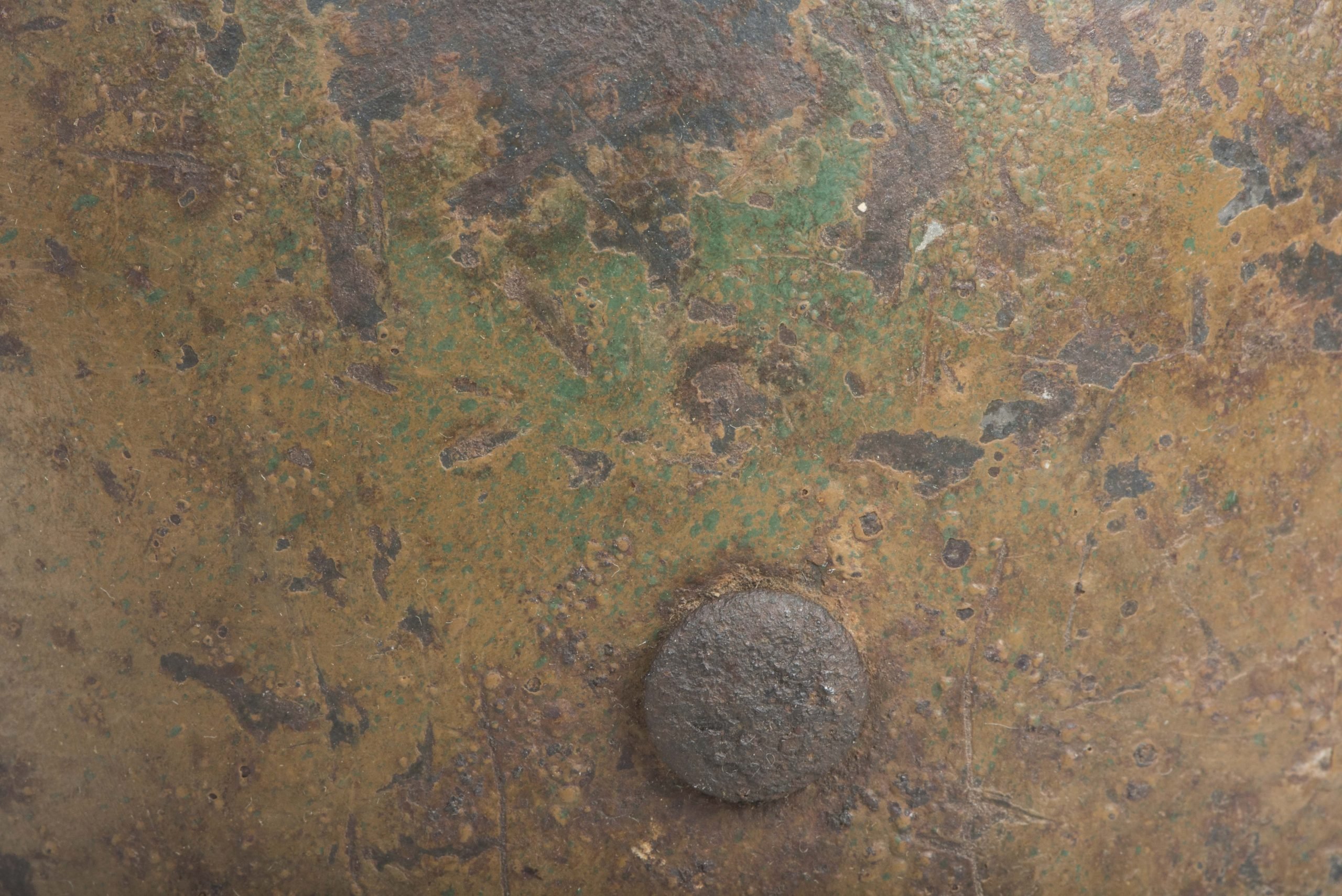 ET66 M40 KIA single decal Luftwaffe helmet in three-tone camouflage — image 14