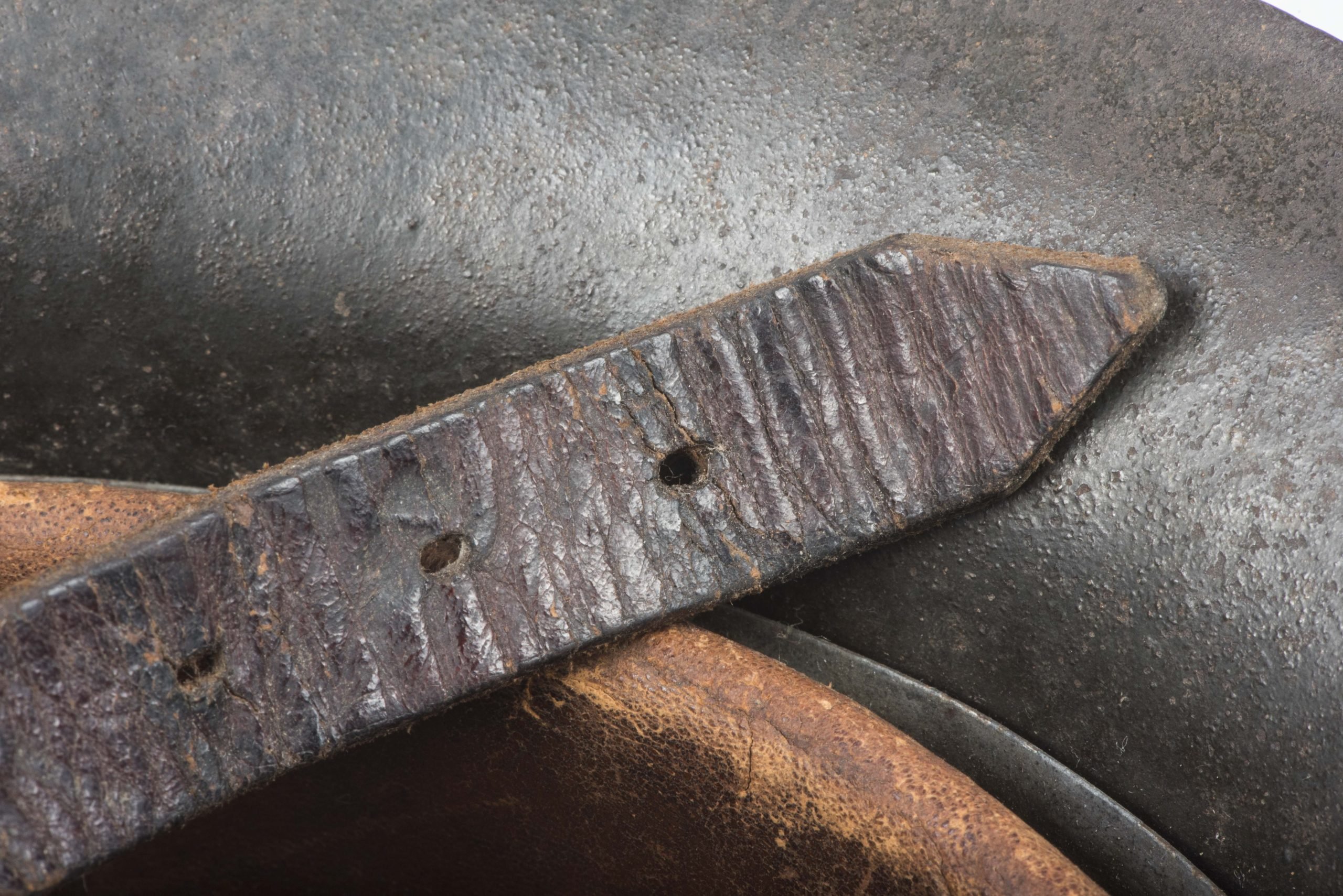EF62 M42 Waffen-SS single decal helmet named Sawatzki — image 15