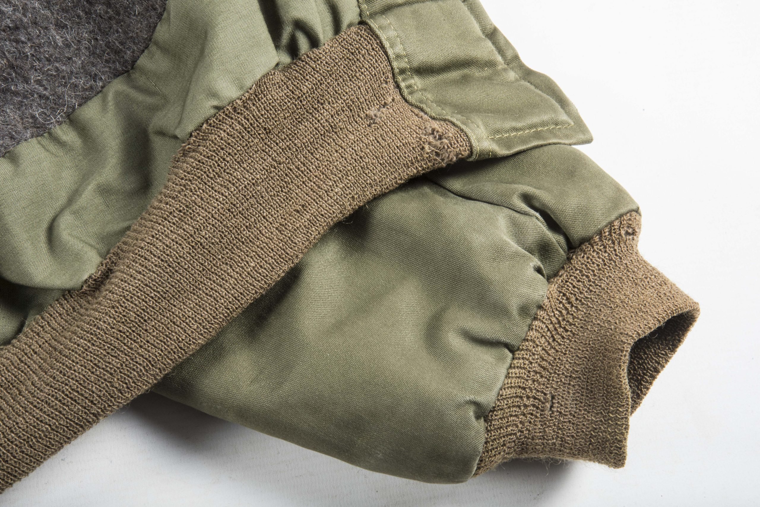 USAAF B-15 parka size 42 — image 10