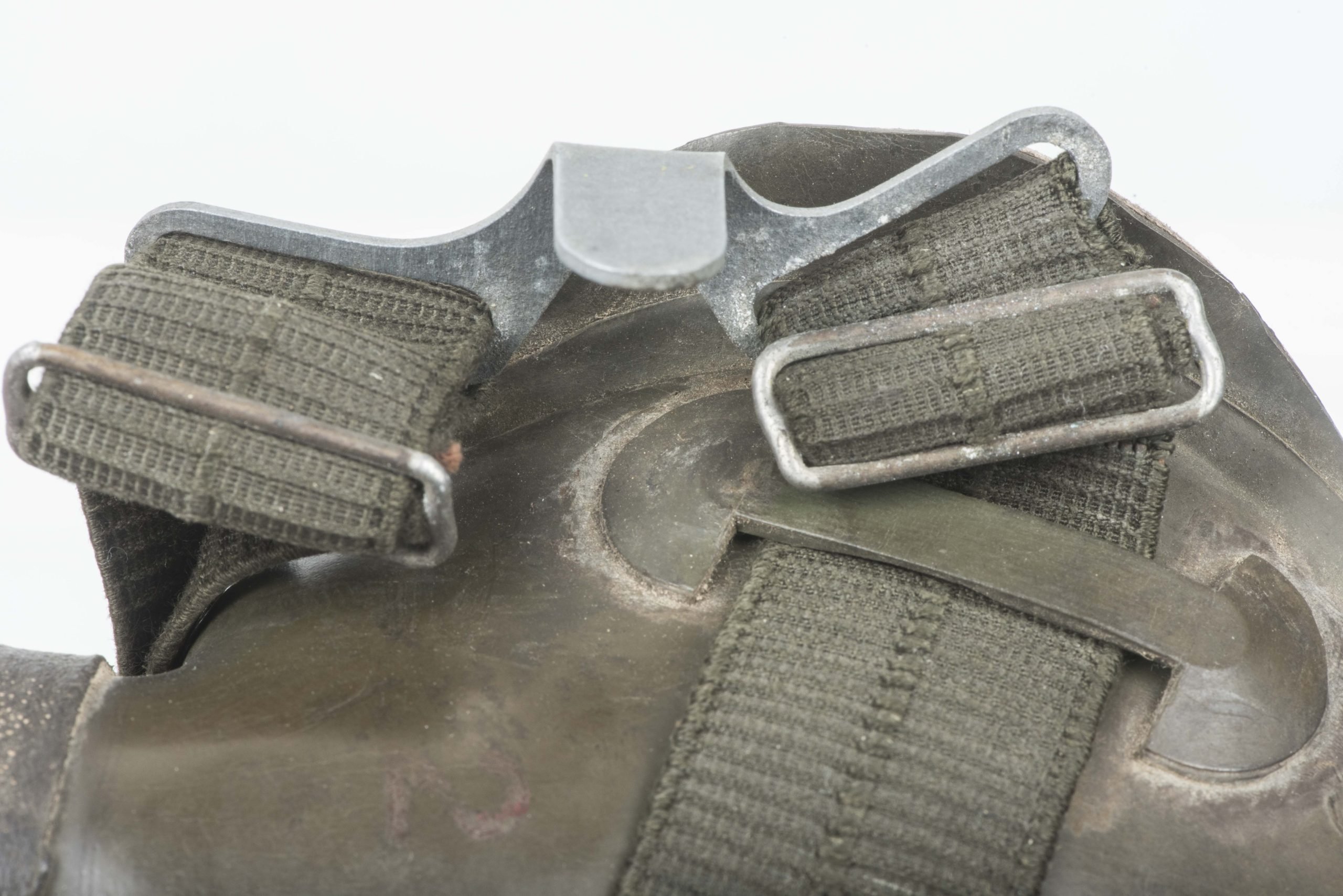 Luftwaffe Auer 10-67 oxygen mask — image 7