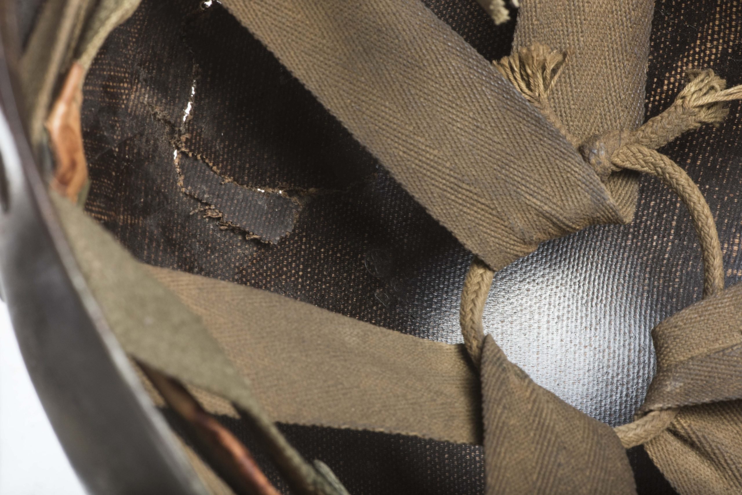 US M1C paratrooper helmet liner by Westinghouse — image 9