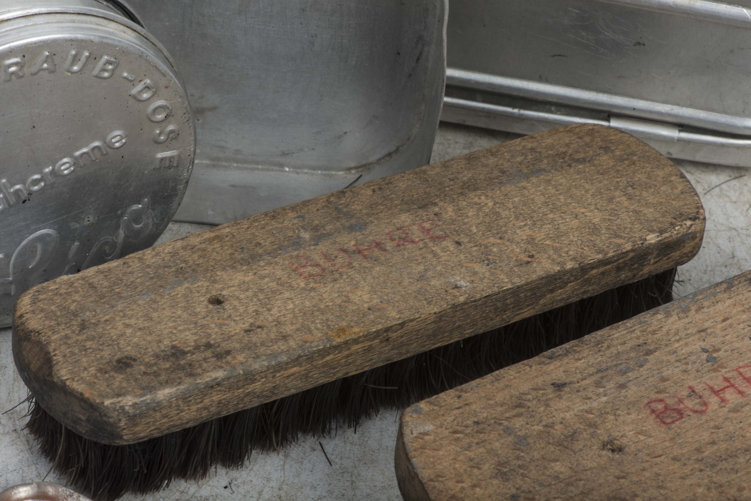 Mica Wirtschaftkasten personal effects box — image 17