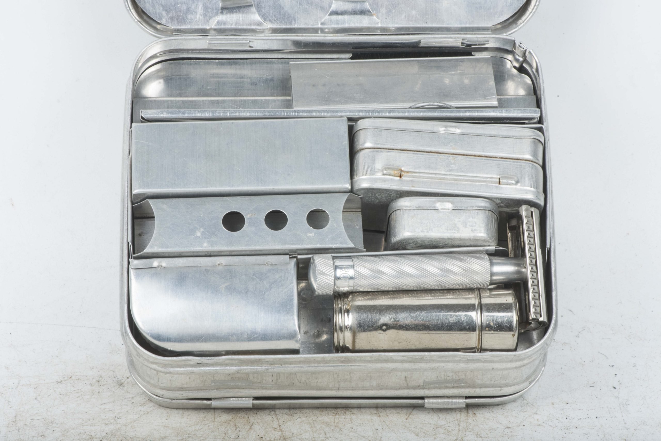 Mica Wirtschaftkasten personal effects box — image 6