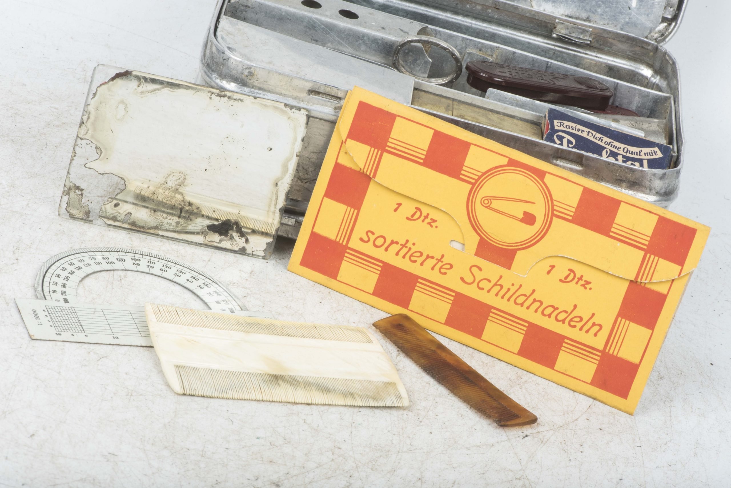 Lico Wirtschaftkasten personal effects box — image 14