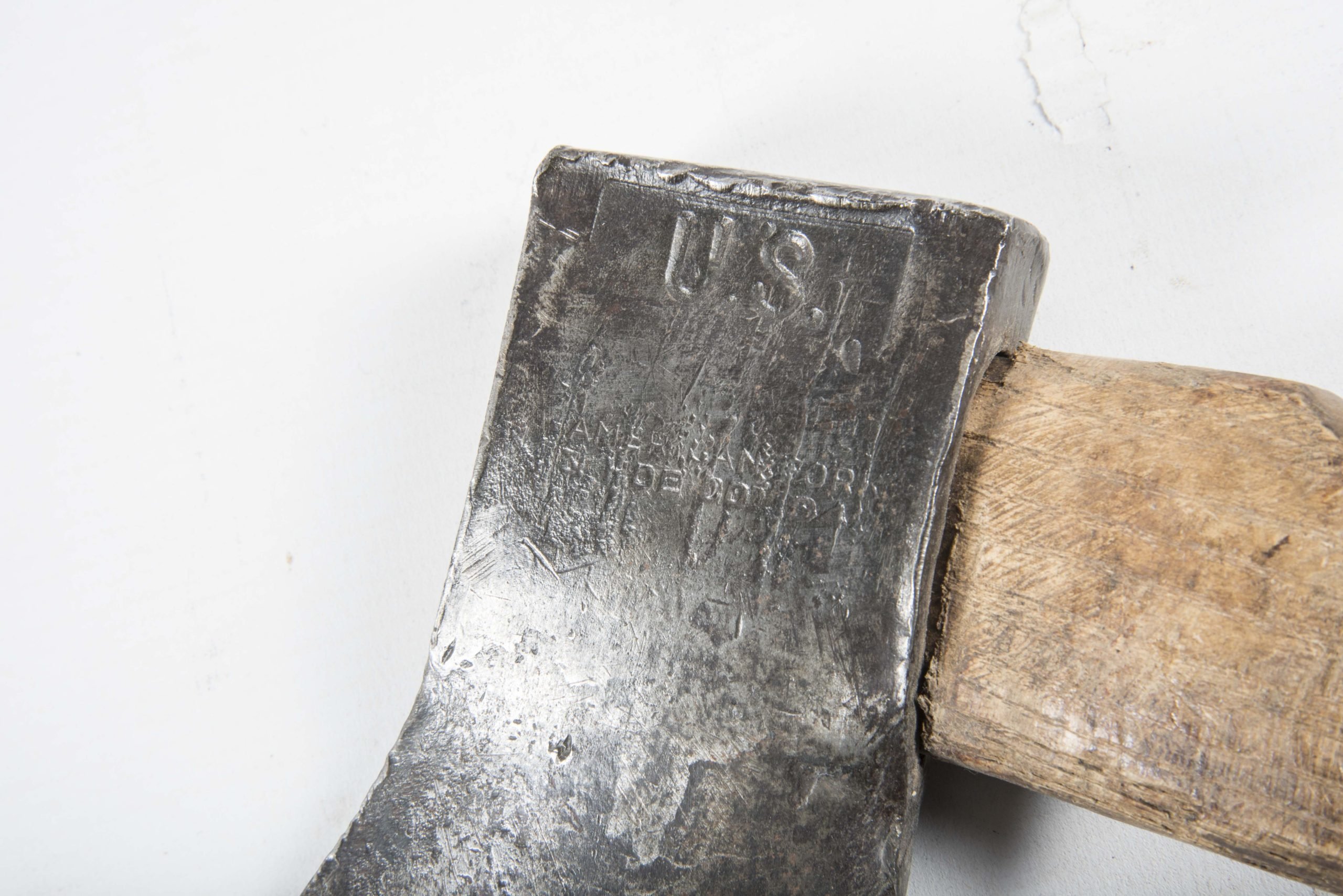 US axe with British Made cover — image 6