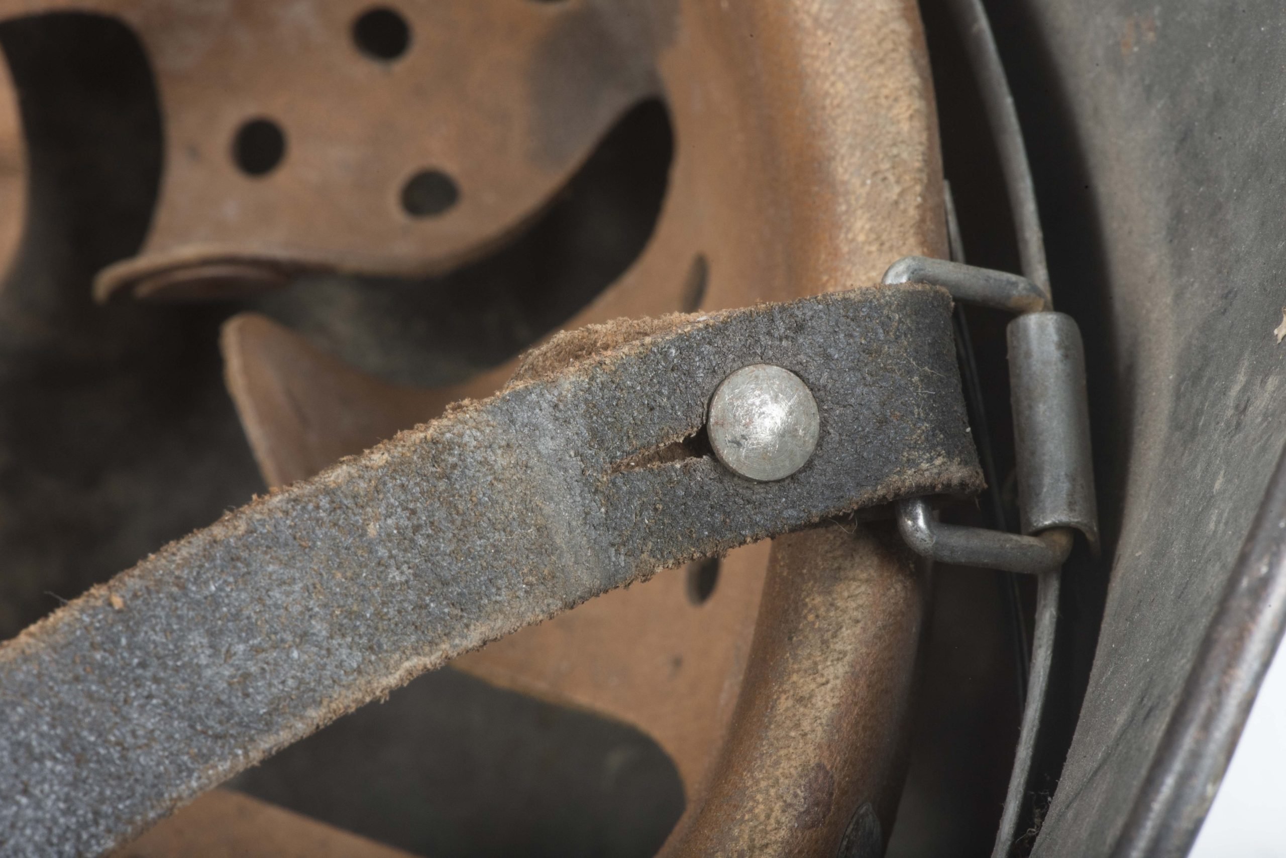 Rare Q60 M40 Heer single decal reissue helmet — image 11