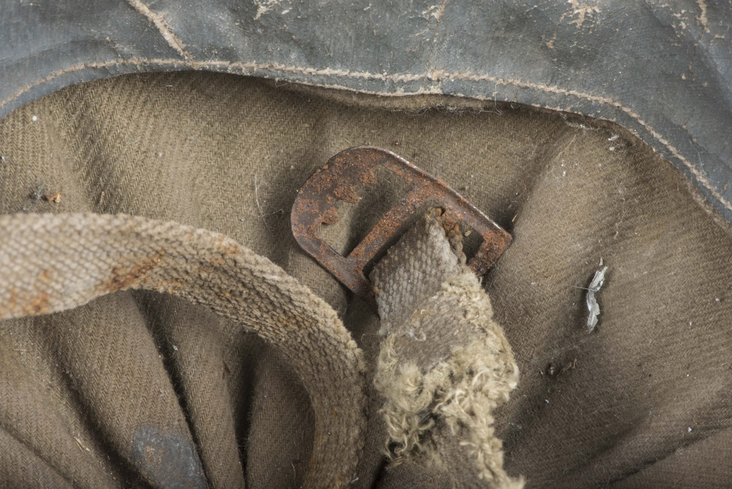 Rare Russian SSH-37 helmet — image 12