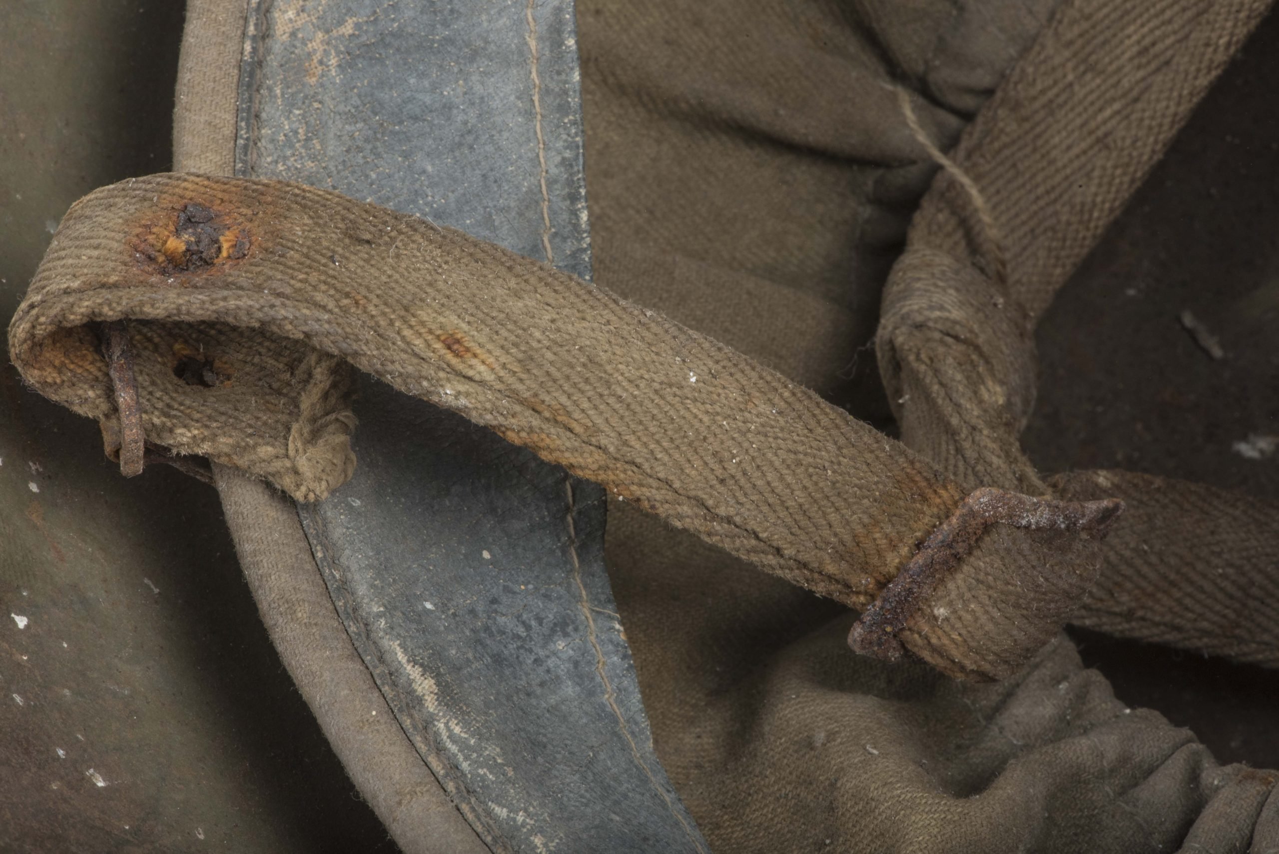 Rare Russian SSH-39 helmet — image 12