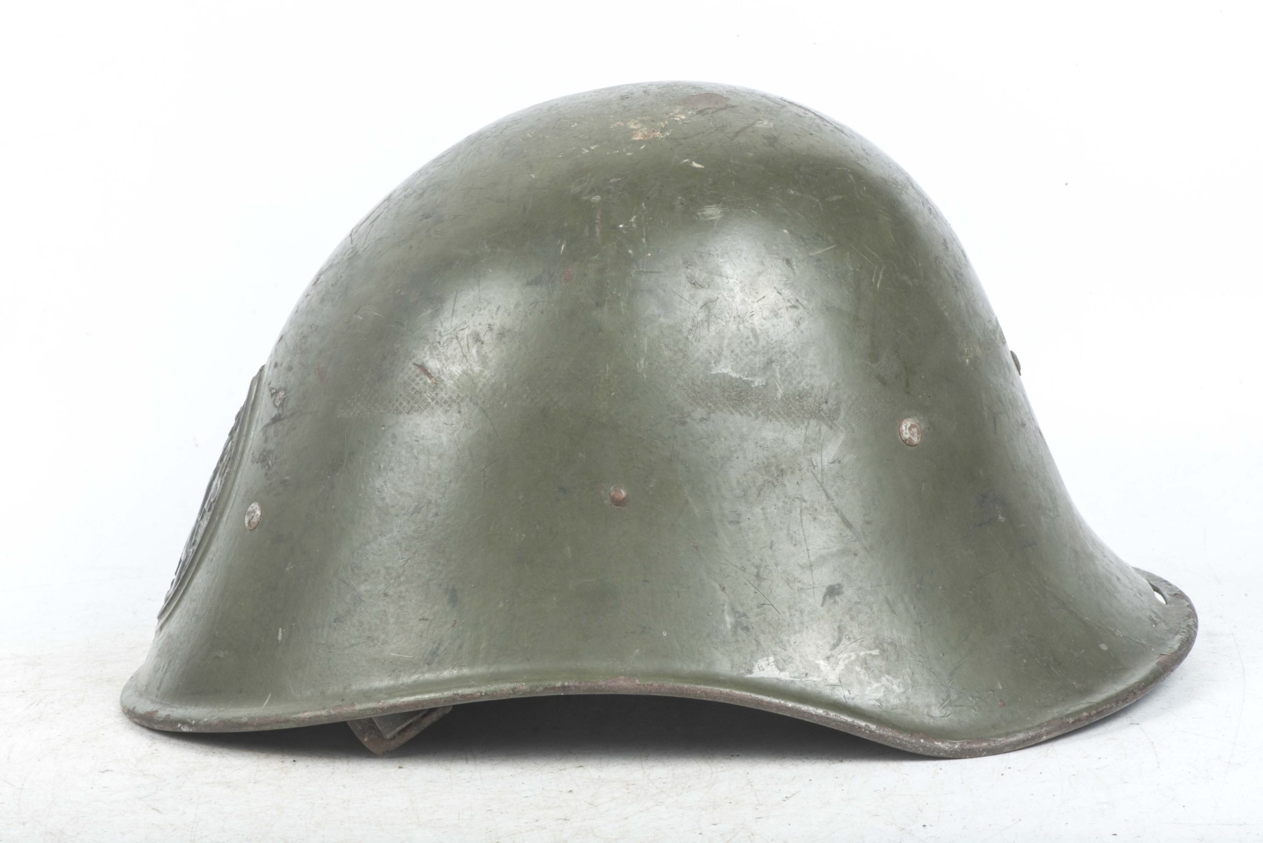 Named Dutch M27 helmet marked CM1939 — image 4