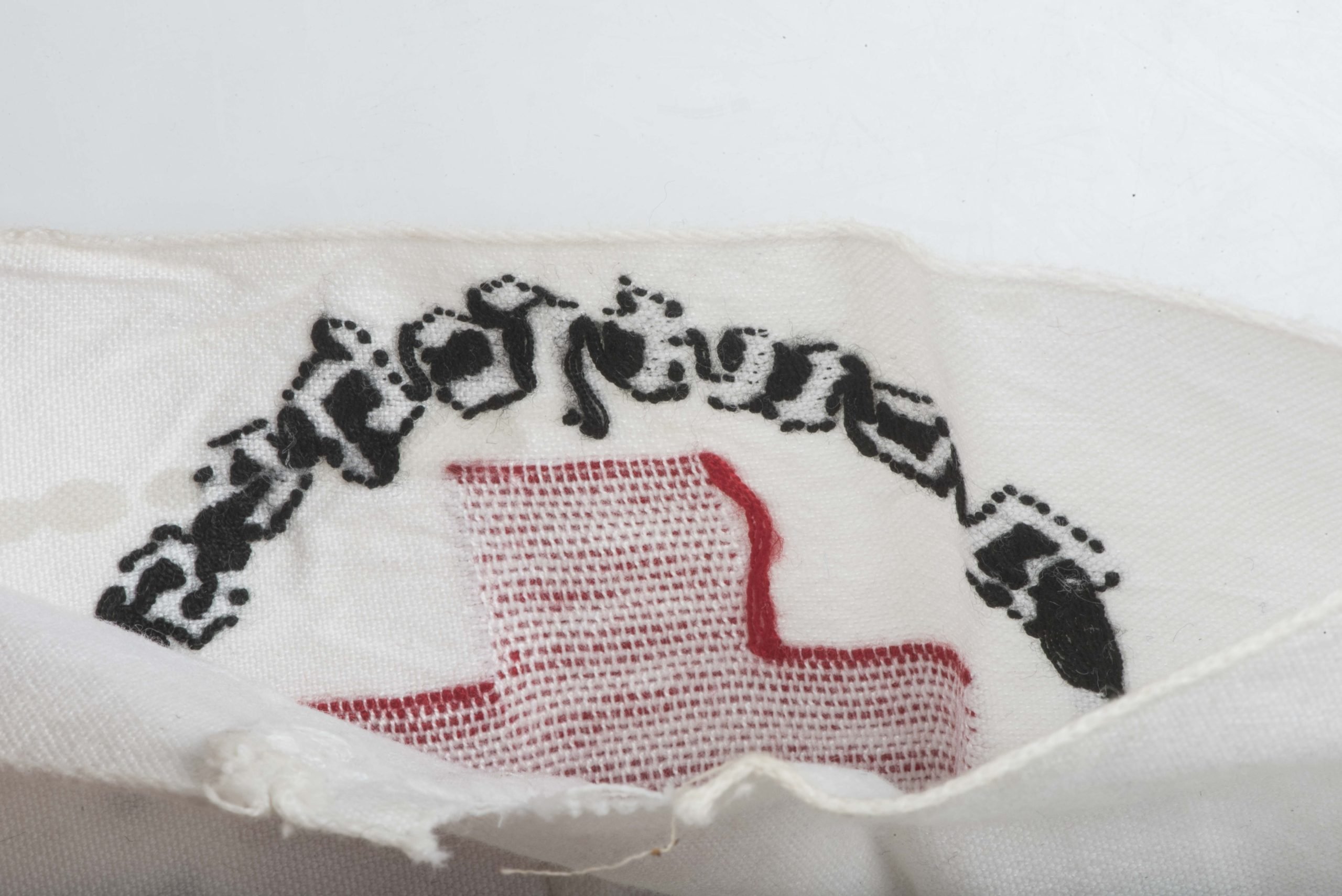 Deutsches Rotes kreuz armband — image 4