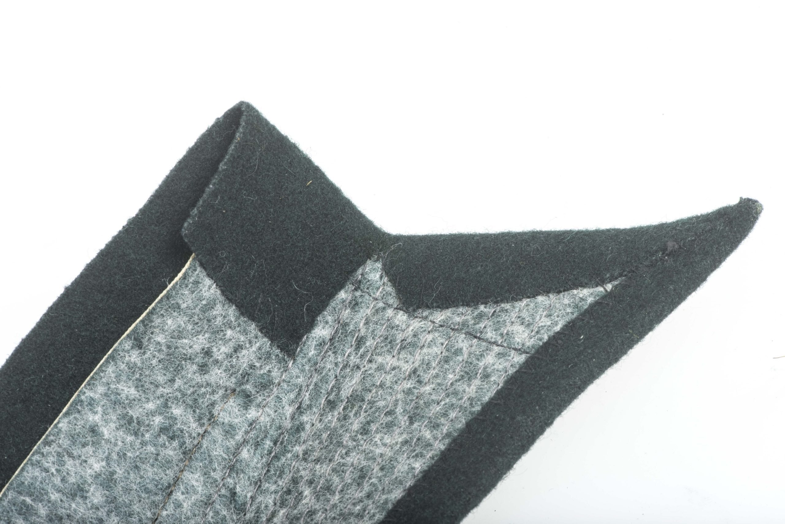 Unissued German officer collar — image 6