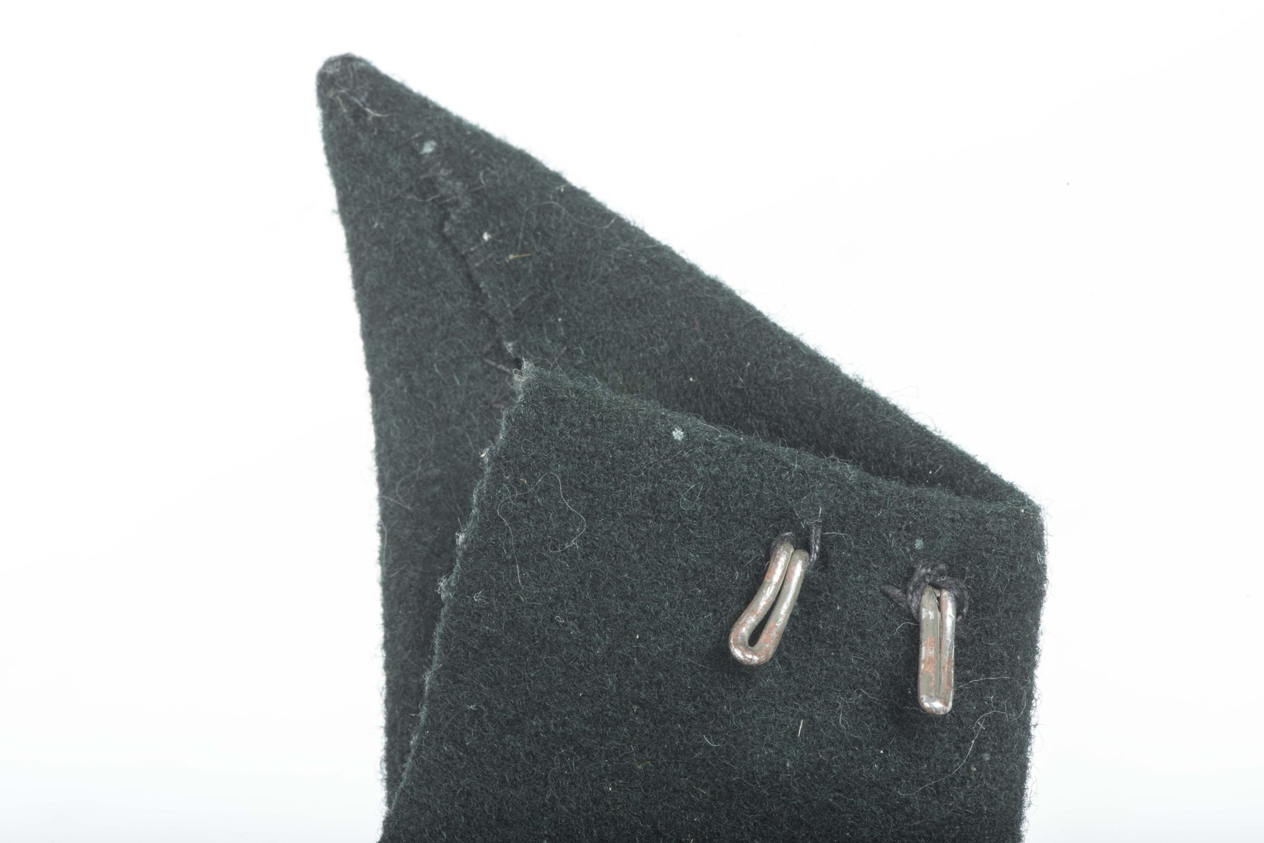 Unissued German officer collar — image 8