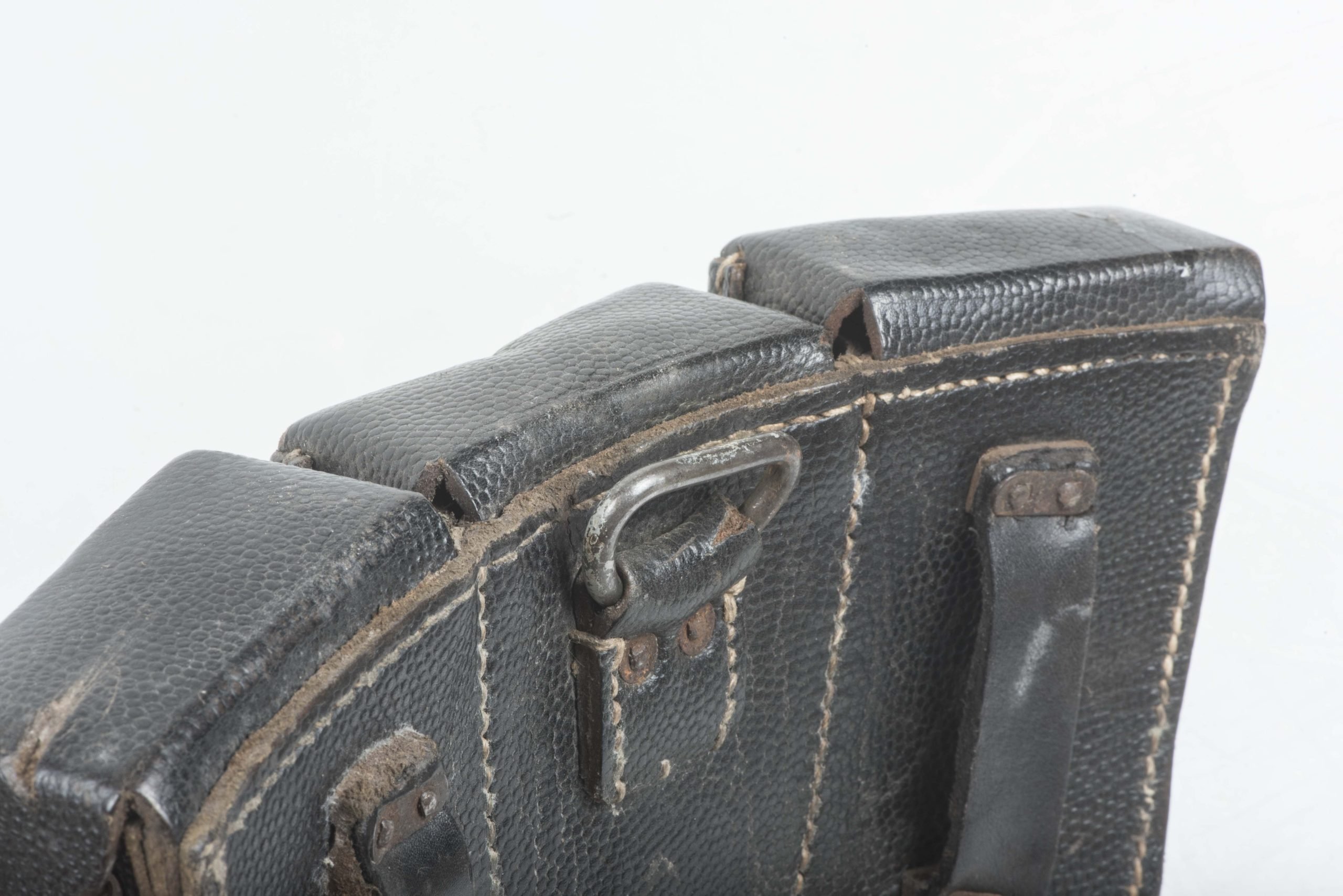 K98 ammunition pouch marked RZFH 1942 — image 3