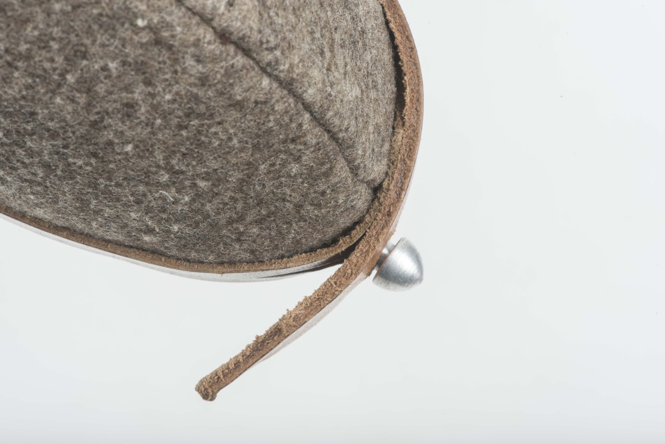 M42 canteen marked CFL 44 — image 5