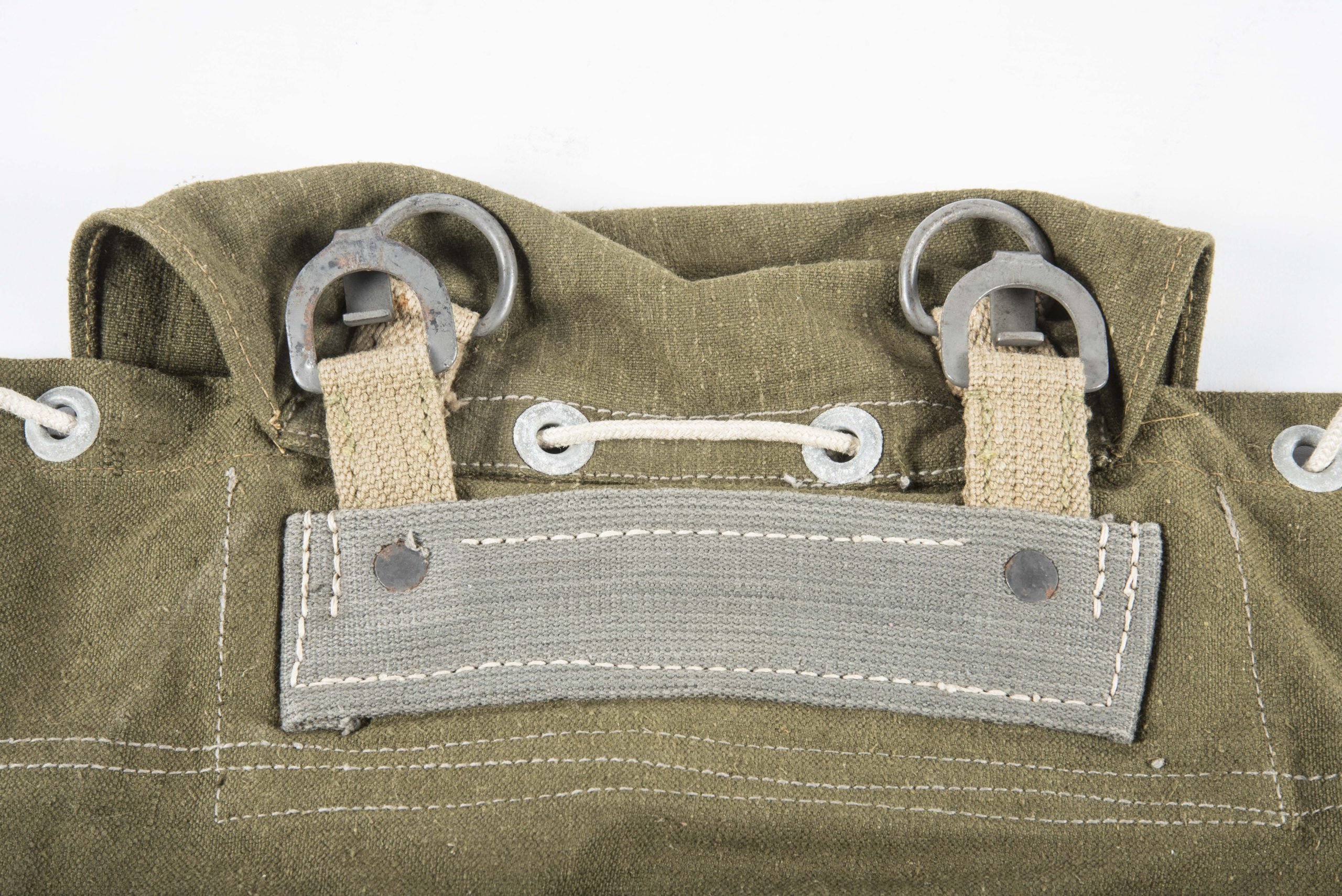 Unissued Heer M44 rucksack marked R.B.-Nr. 0/0834/0029 — image 5