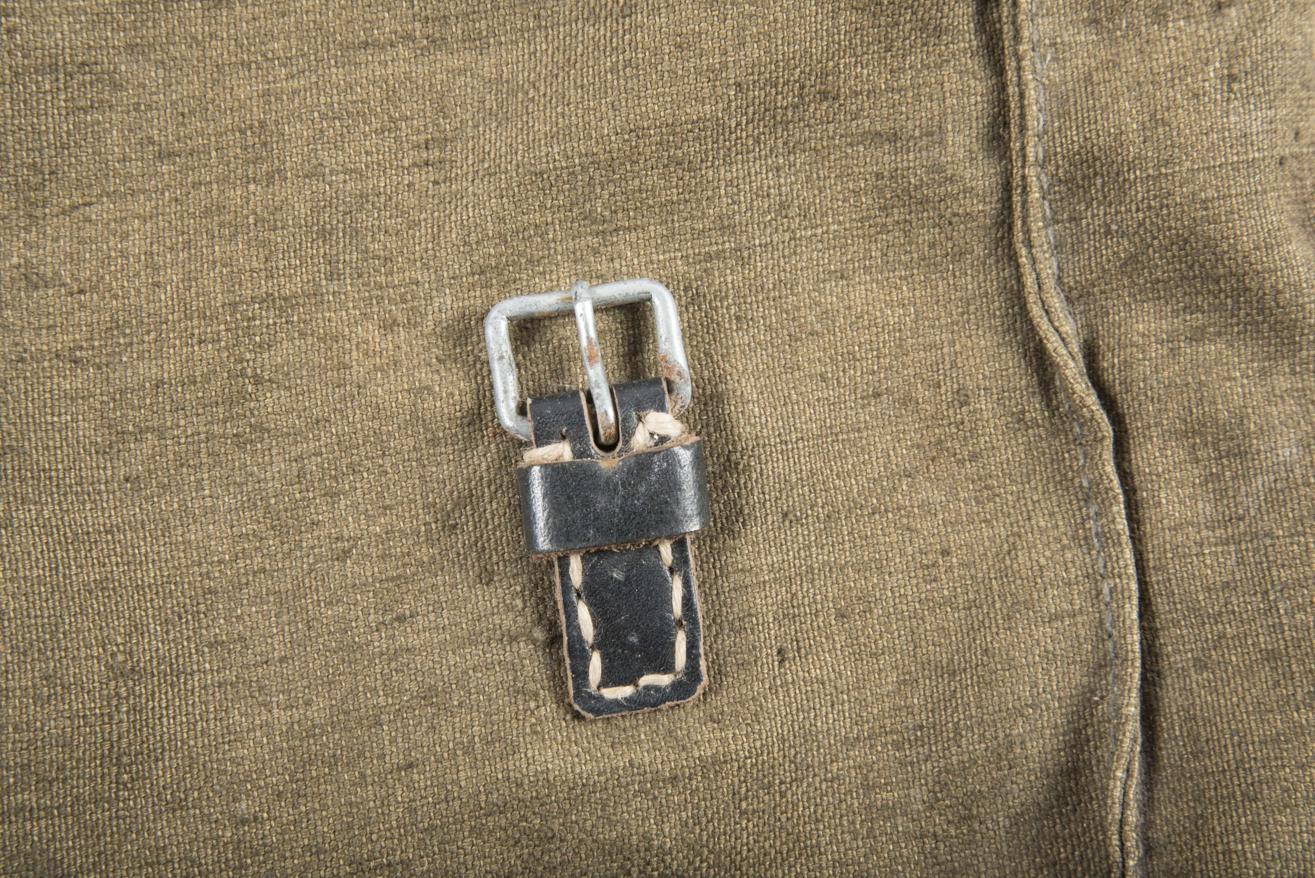 Late war M31 Bekleidungstasche named K.K. marked RBNR — image 3