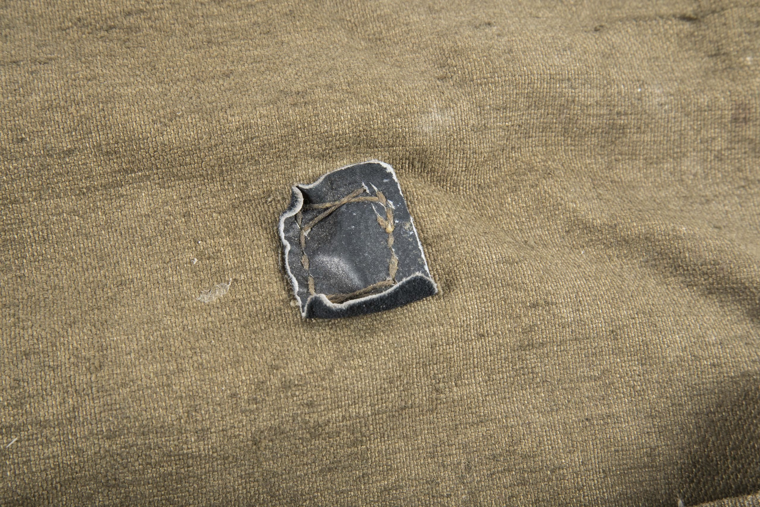 Late war M31 Bekleidungstasche named K.K. marked RBNR — image 4