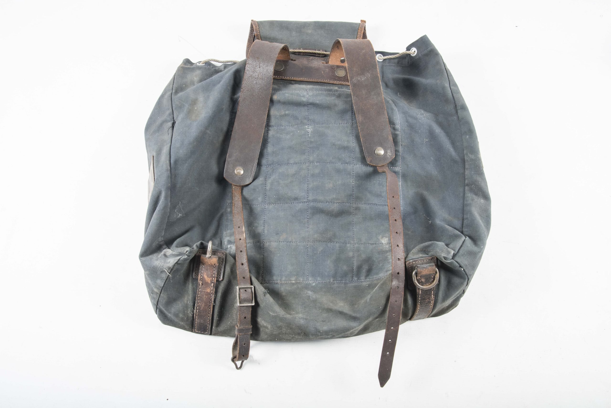 First pattern Luftwaffe Rucksack dated Hamburg 1935 — image 8