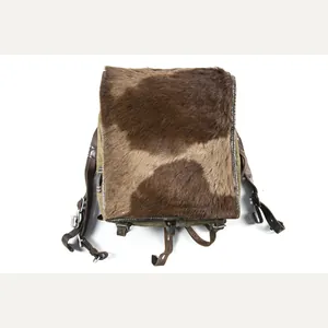 Heer tornister marked 0/0156/0013 named F. Bayens Amsterdam – Arbeitseinsatz