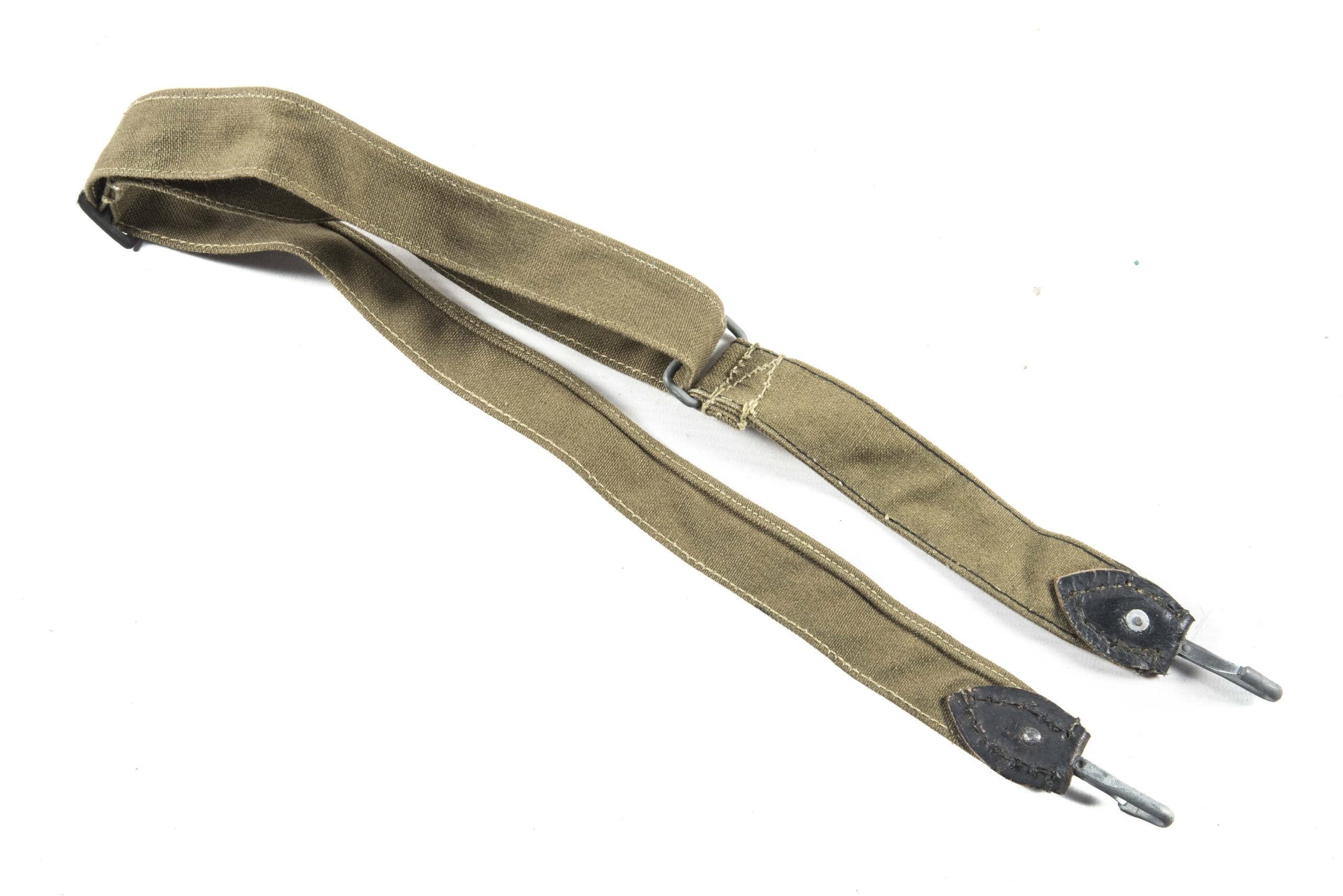 Unissued late war M31 breadbag strap marked RB-Nr. 0/0850/0345