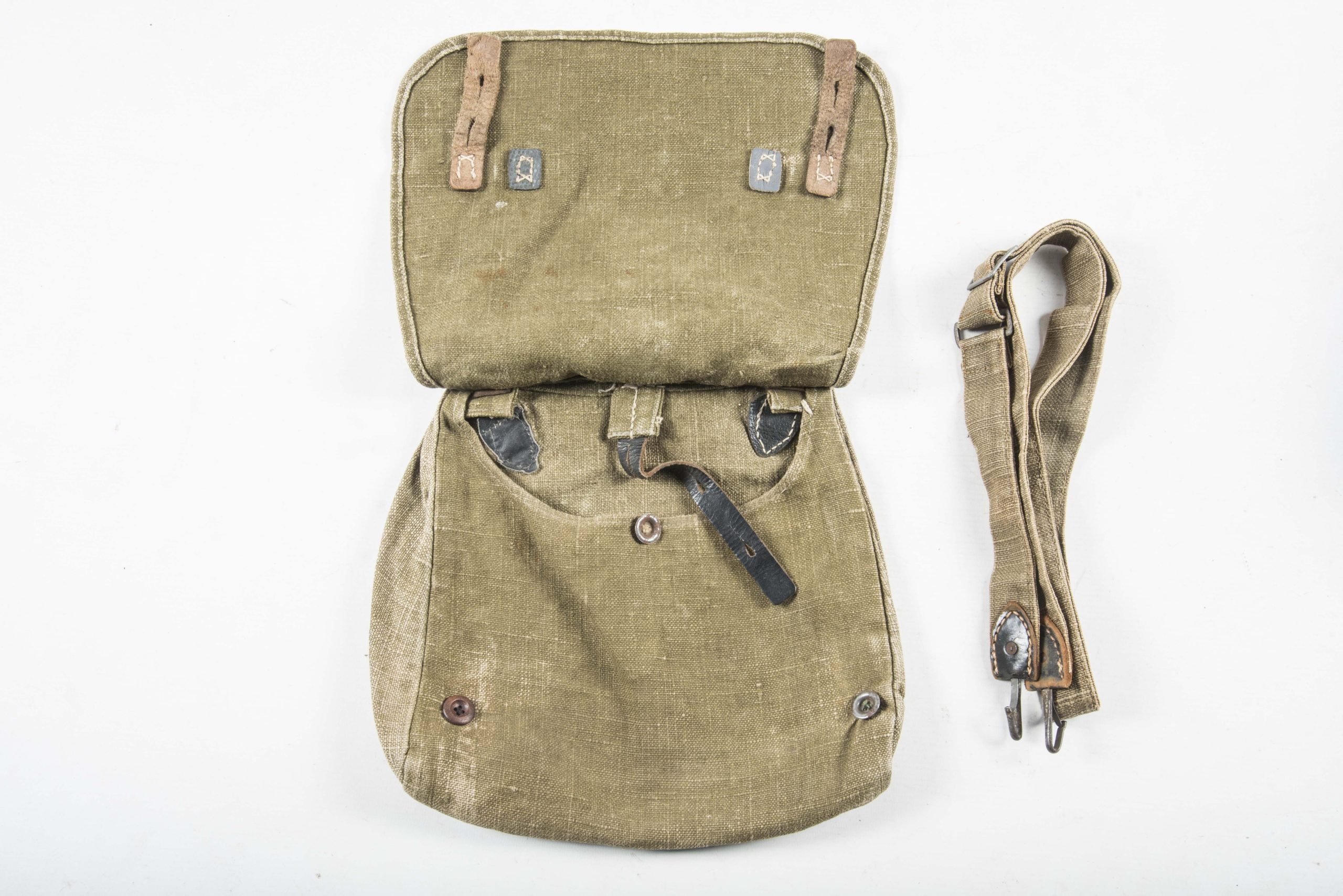 Late war M31 breadbag made in coarse captured canvas and Italian leather with matching strap — image 6