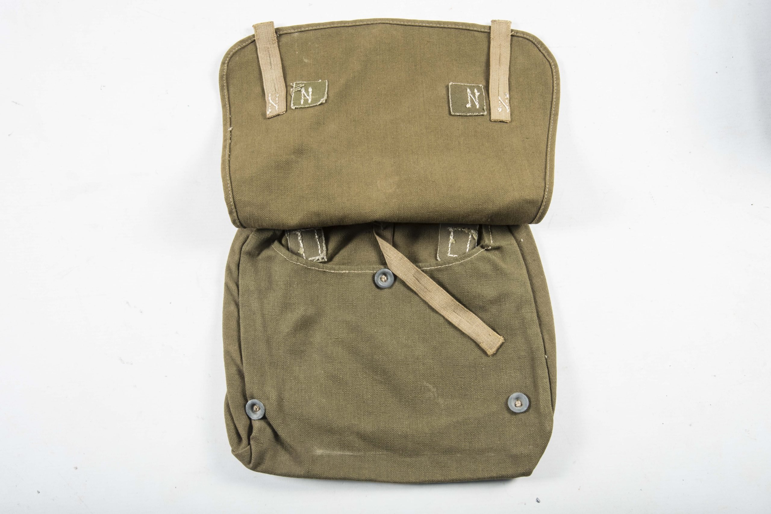 Unissued late war M31 tropical breadbag marked HKO — image 4