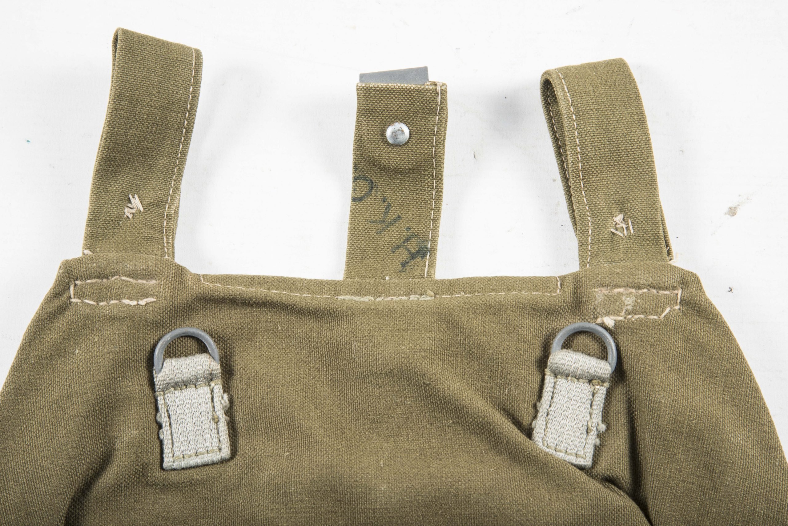 Unissued late war M31 tropical breadbag marked HKO — image 8