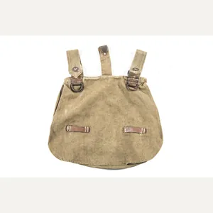 Late war M31 breadbag with thick square leather D-ring loops