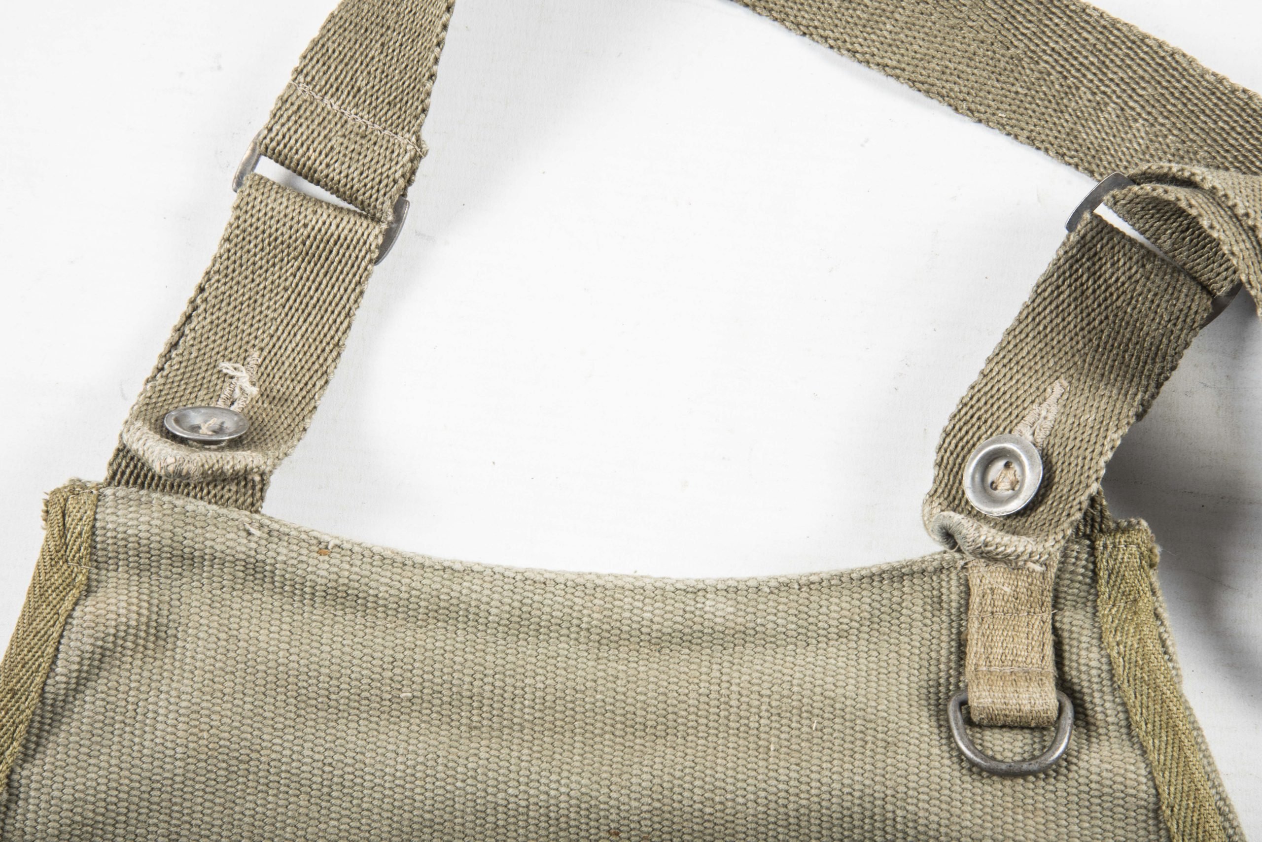 Unissued late war simplified M44 breadbag — image 2