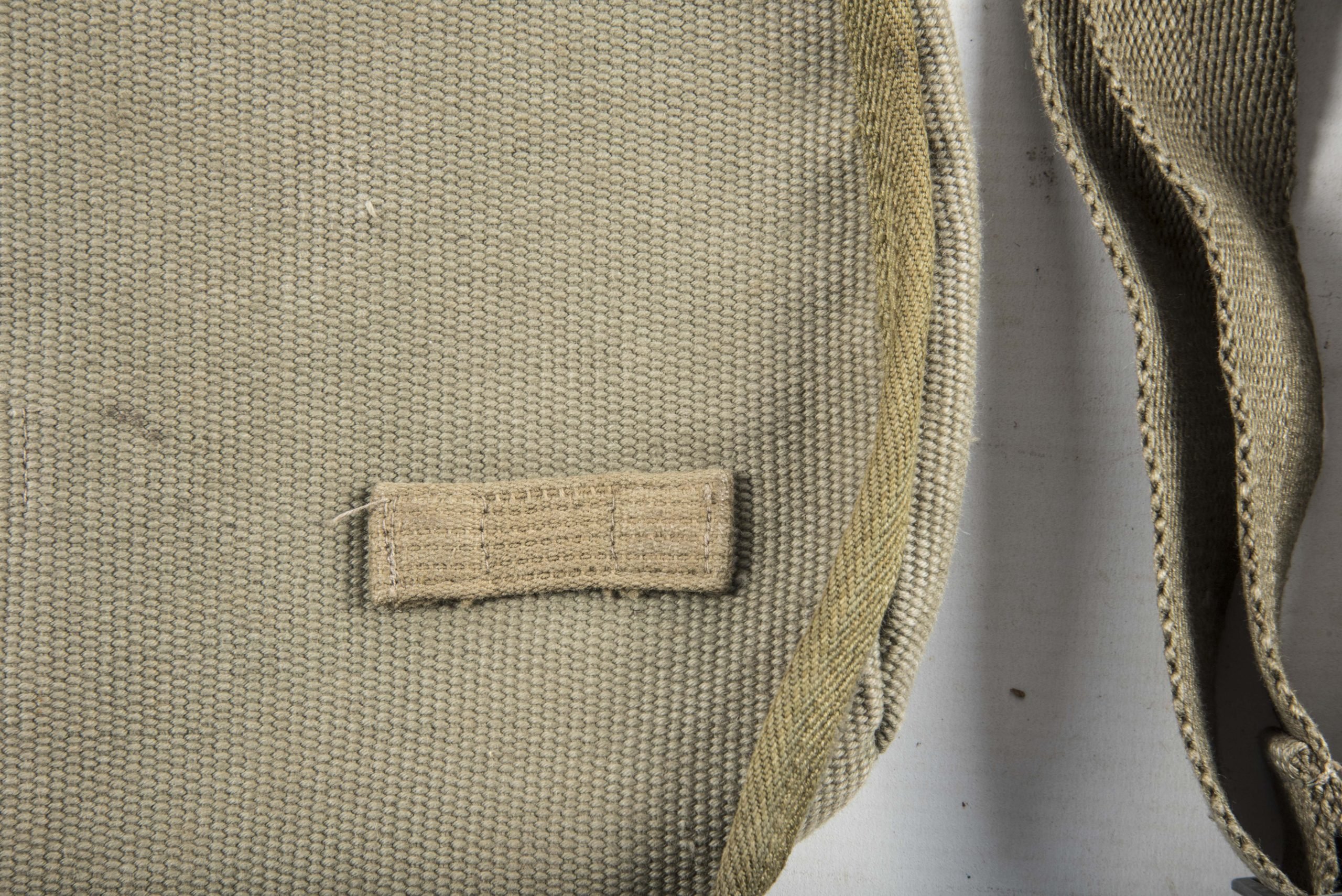 Unissued late war simplified M44 breadbag — image 4