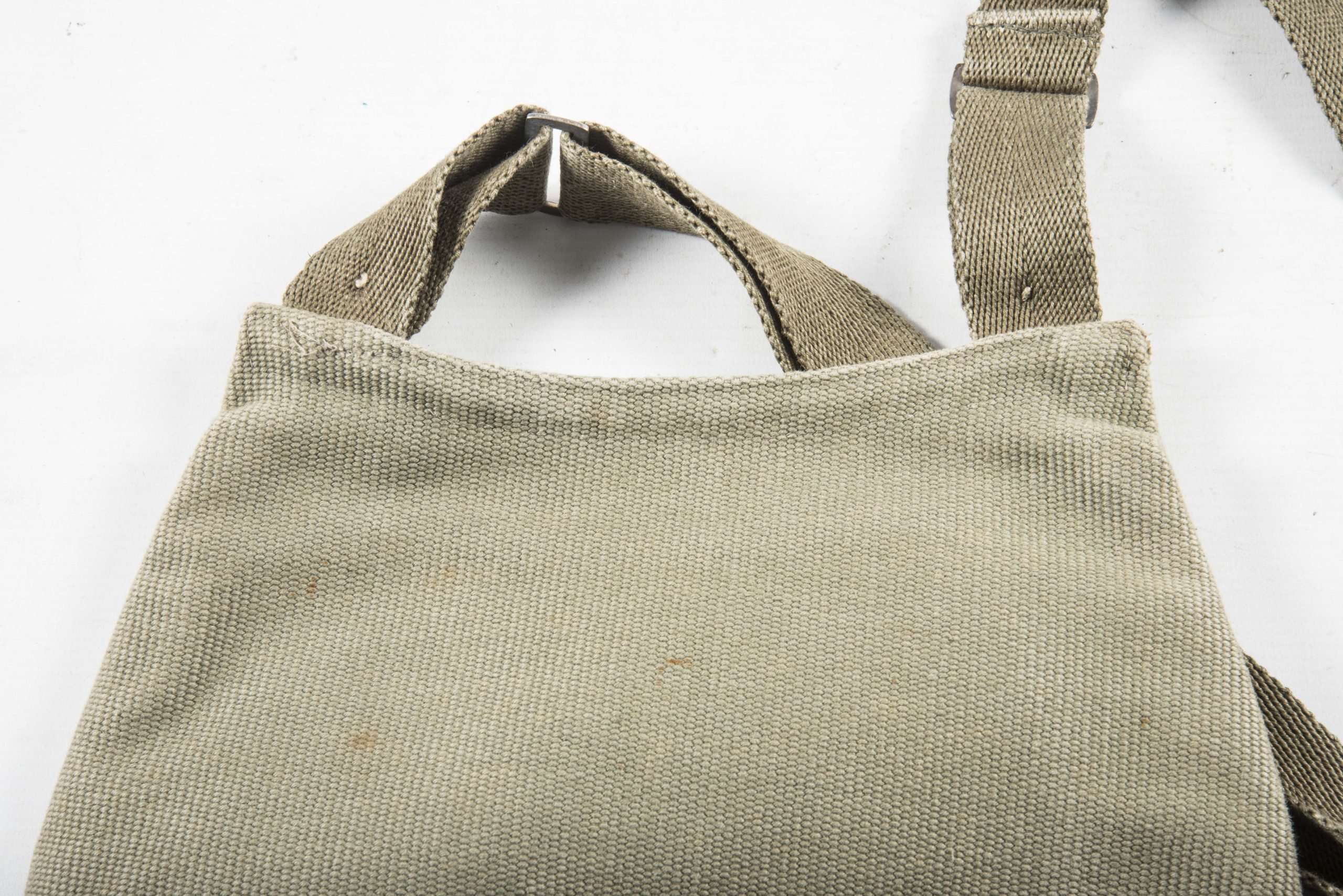 Unissued late war simplified M44 breadbag — image 7