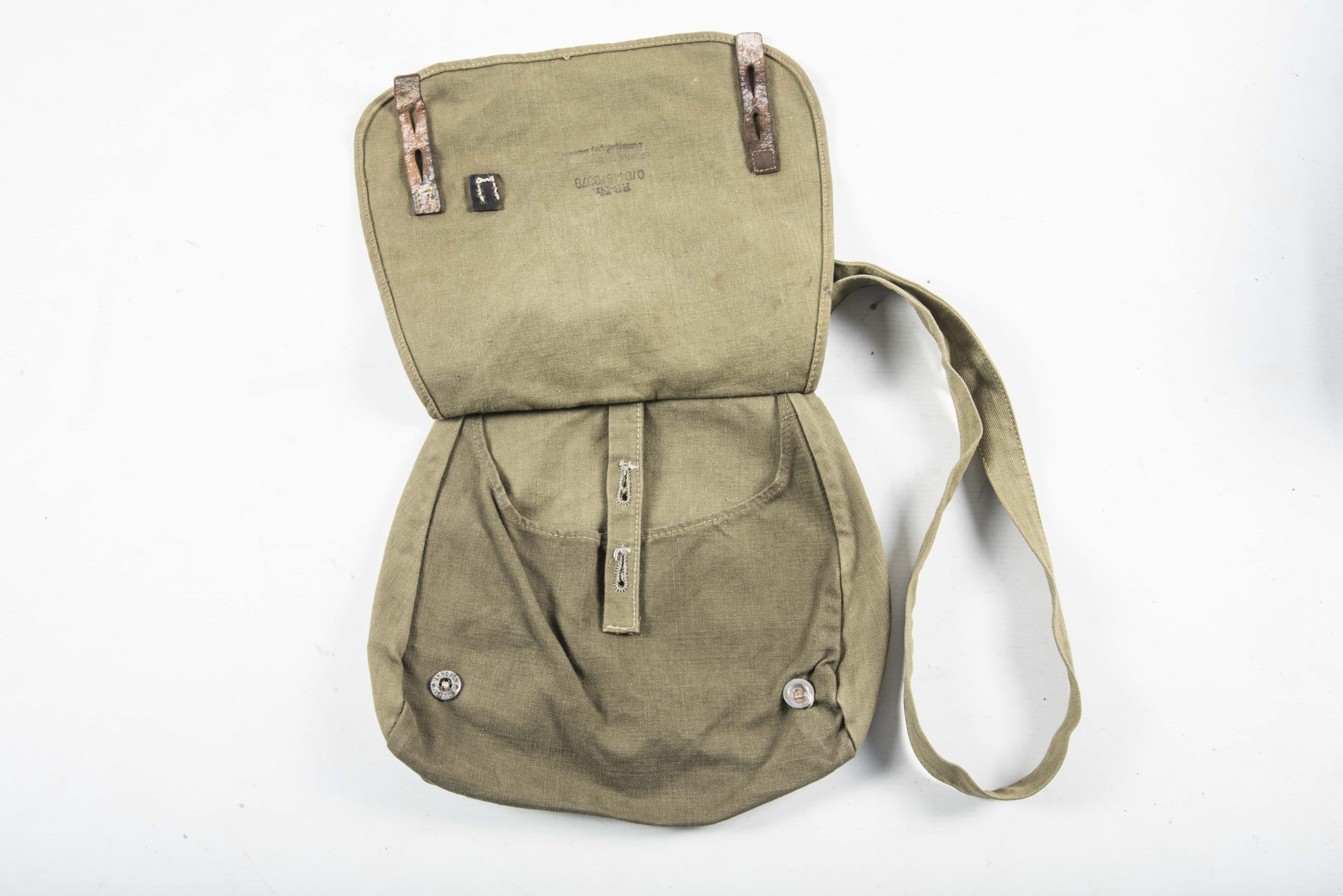 Late war simplified M44 breadbag marked RB-Nr. 0/0445/0078 — image 4
