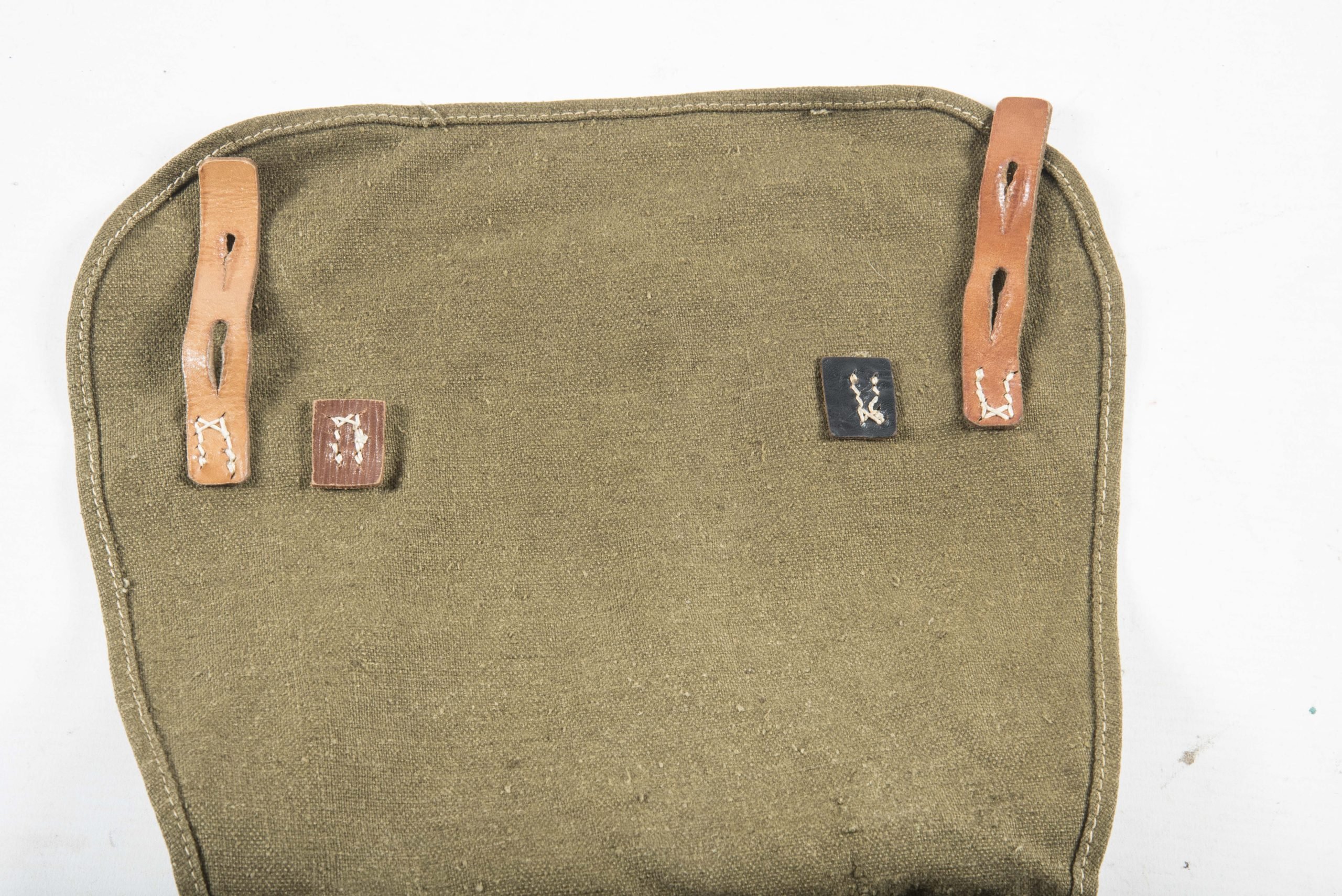 Unissued late war simplified M44 breadbag — image 5