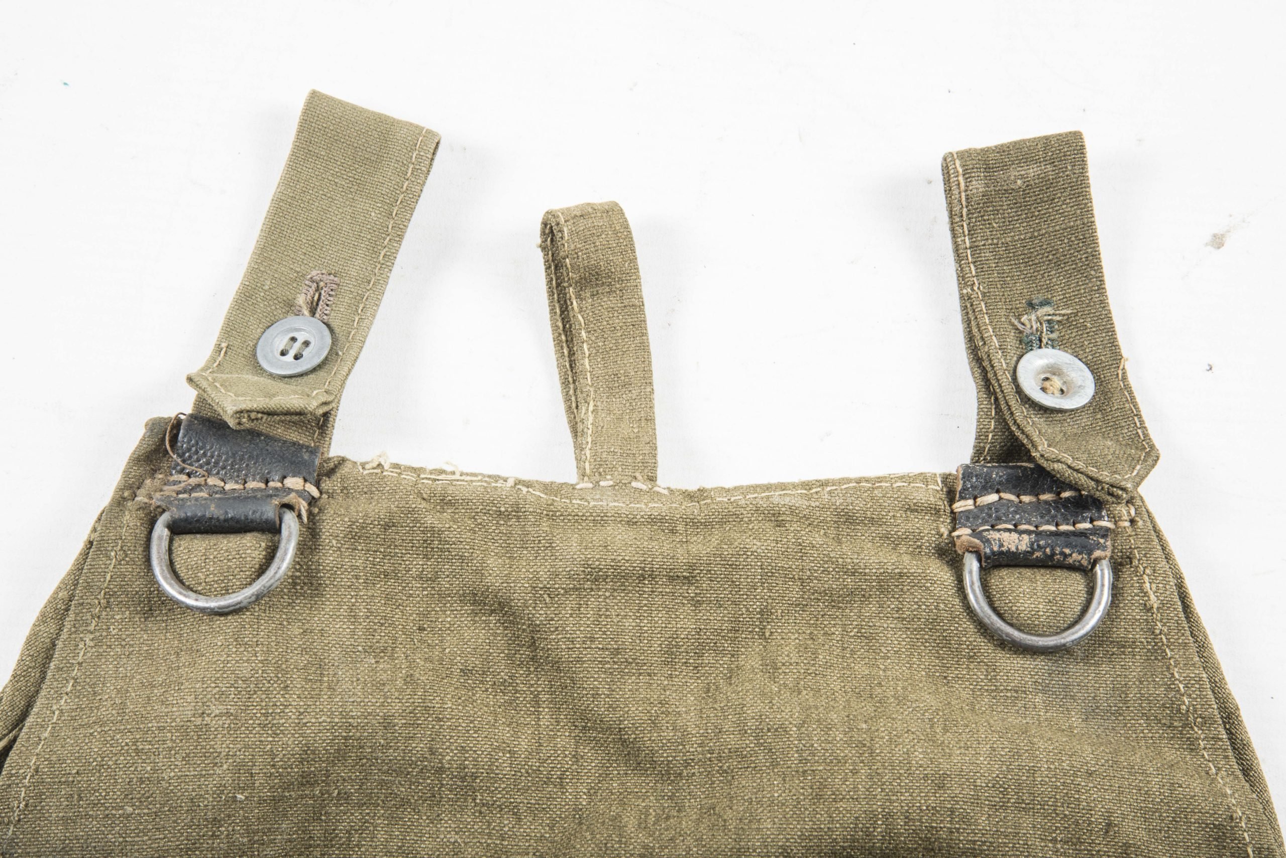 Unissued late war M44 breadbag — image 2