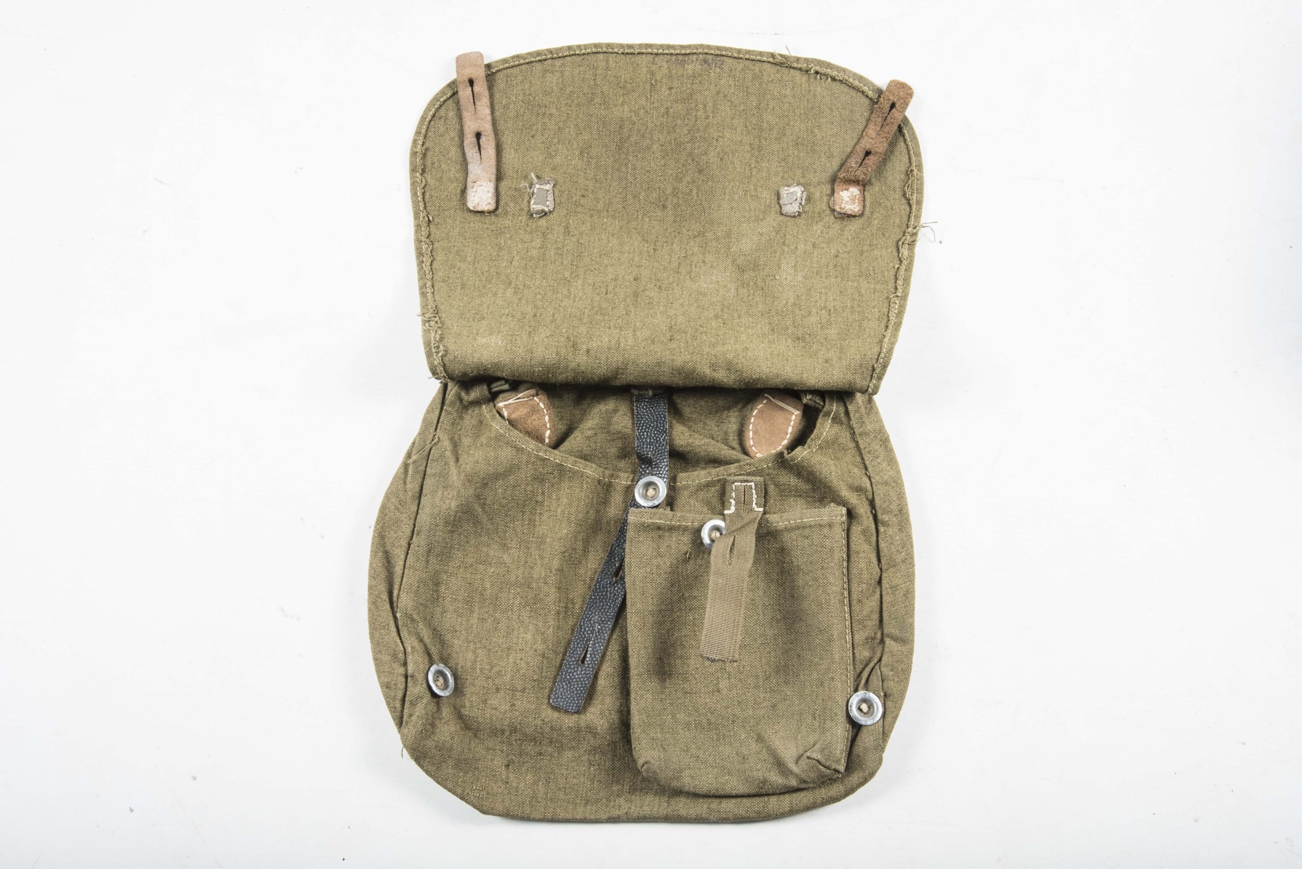 Unissued late war M44 breadbag — image 4