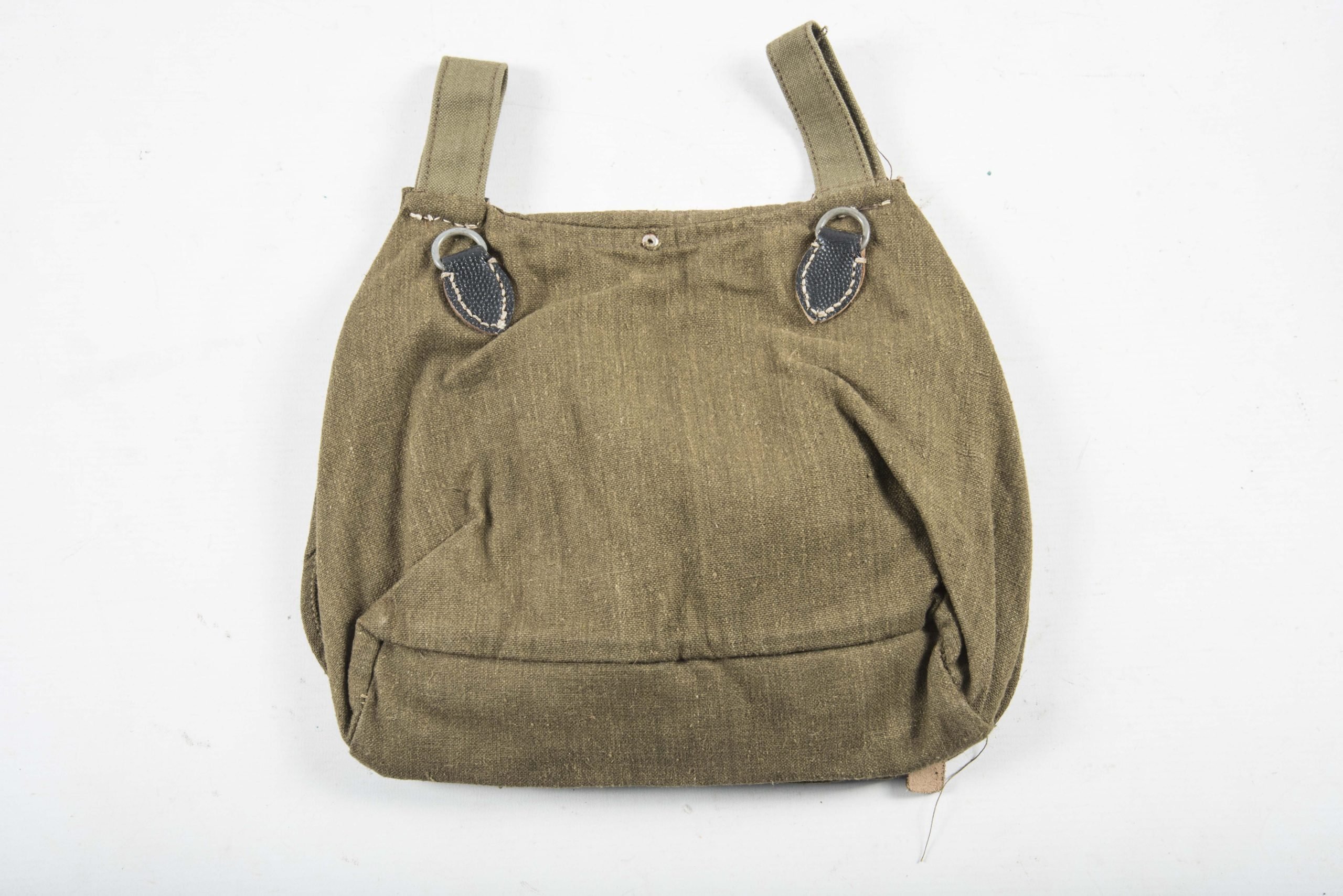 Unissued late war simplified M44 breadbag with matching strap — image 9