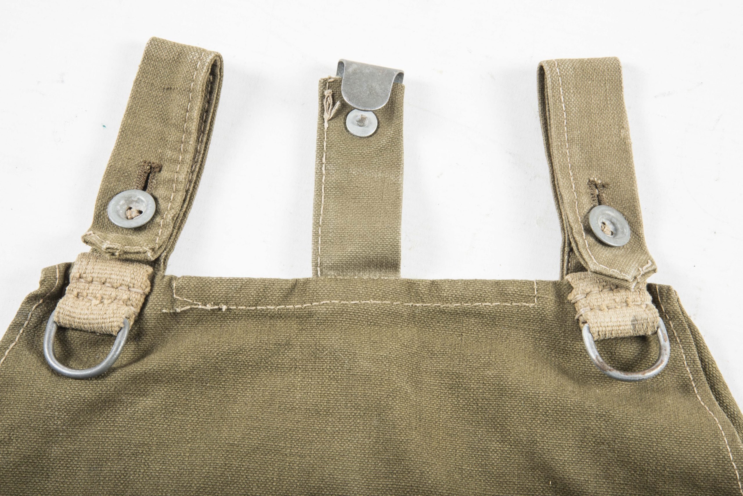 Unissued M31 tropical breadbag marked RKS — image 2