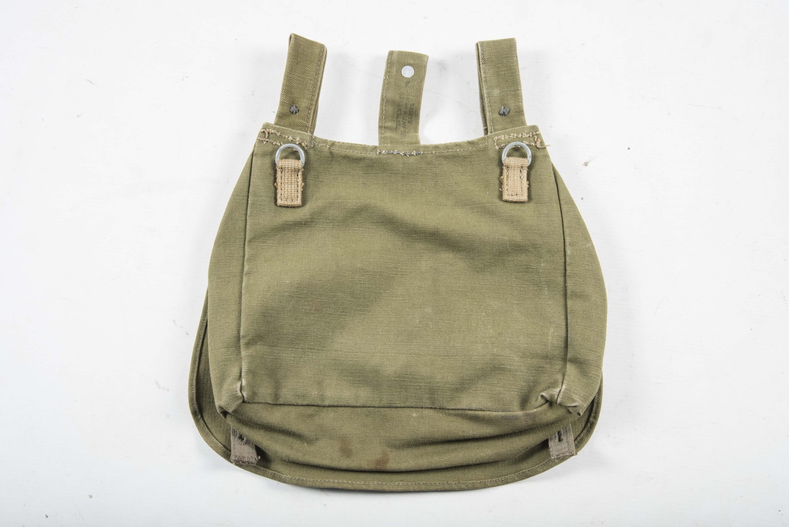 Unissued M31 tropical breadbag marked Textilwerke kassel — image 5