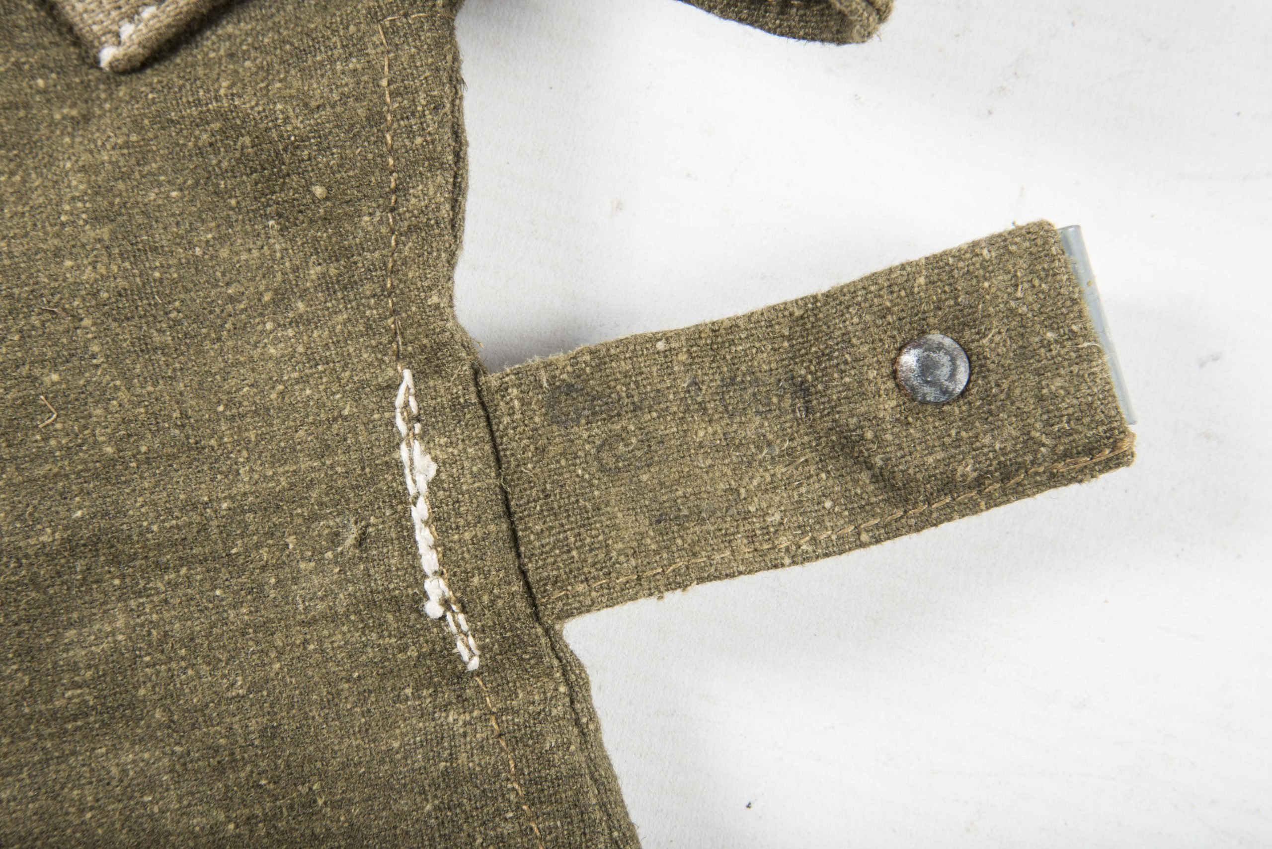 Unissued M31 tropical breadbag — image 10