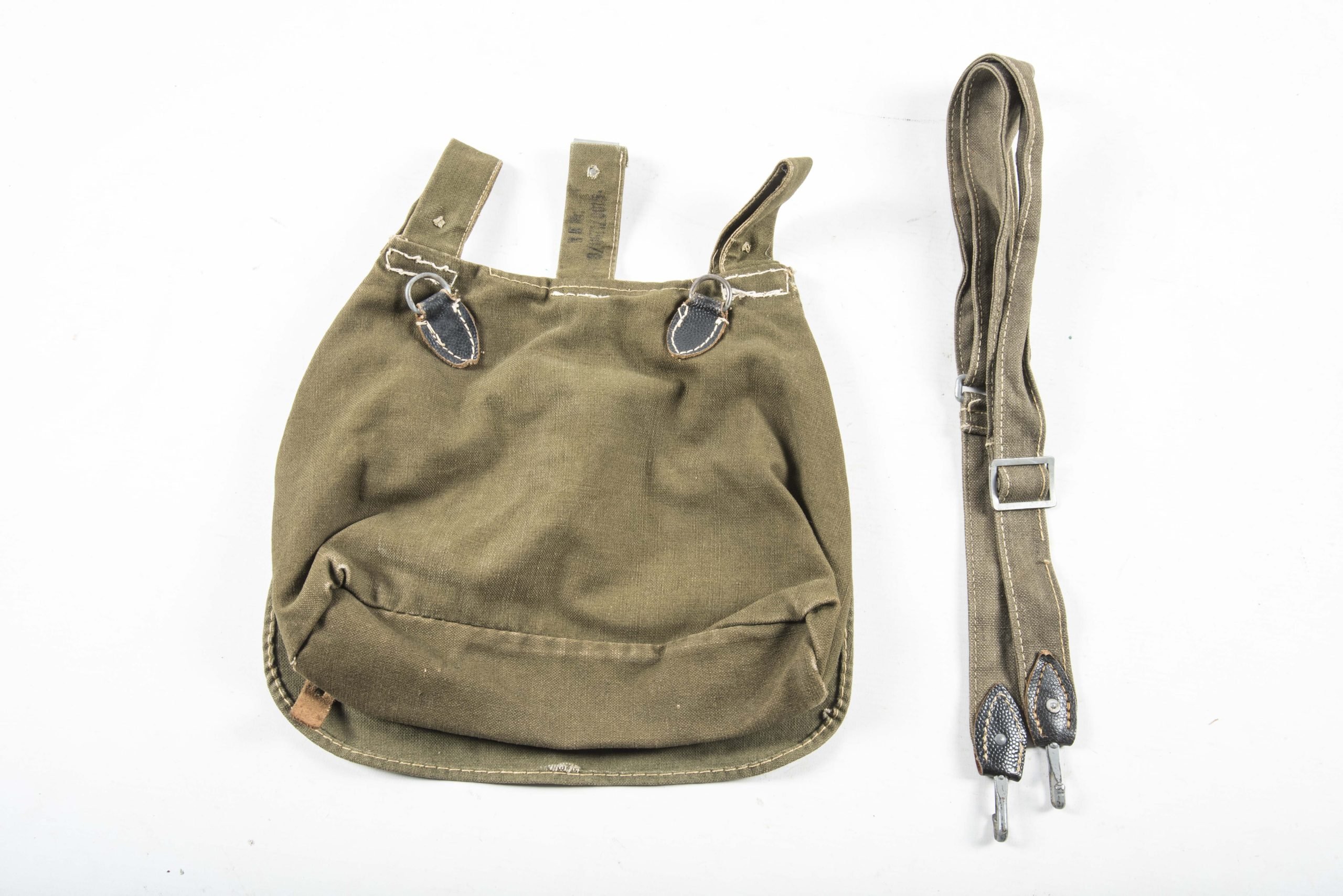 Unissued M31 Heer breadbag marked RB-Nr. 0/0671/0015 — image 5