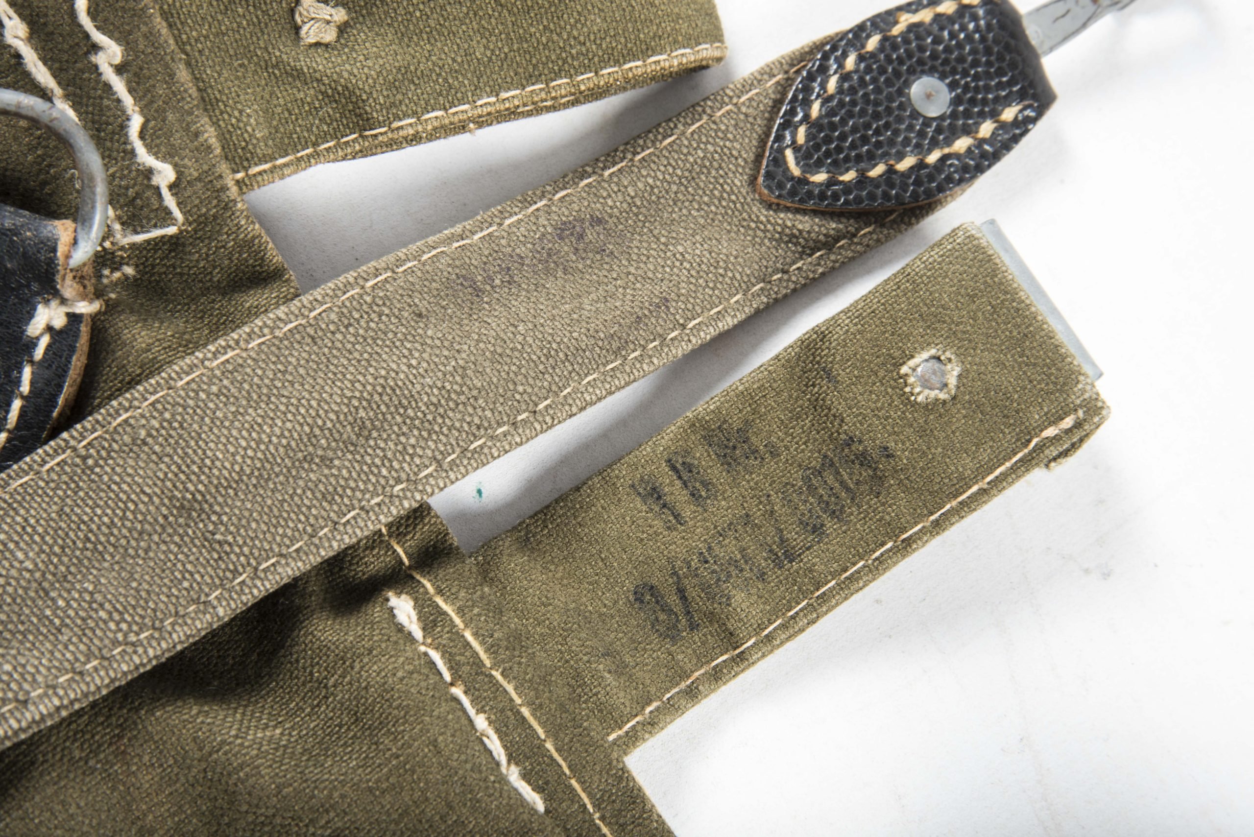 Unissued M31 Heer breadbag marked RB-Nr. 0/0671/0015 — image 7