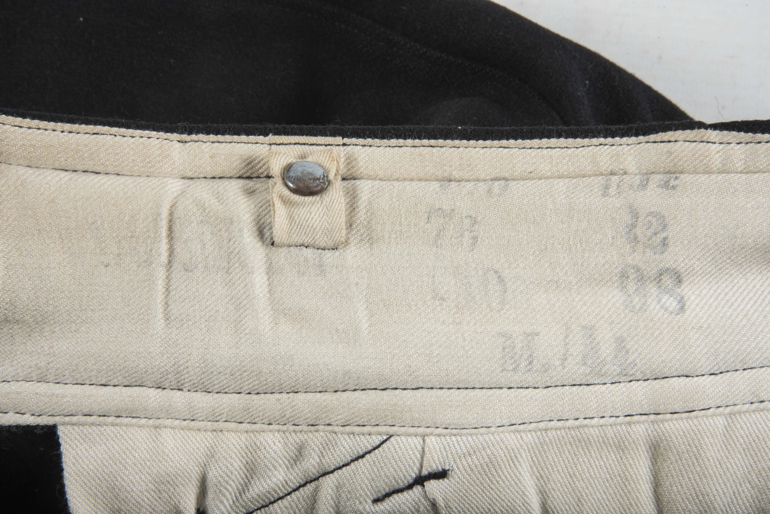 Late war Heer EM / NCO Panzer wrap trousers — image 12