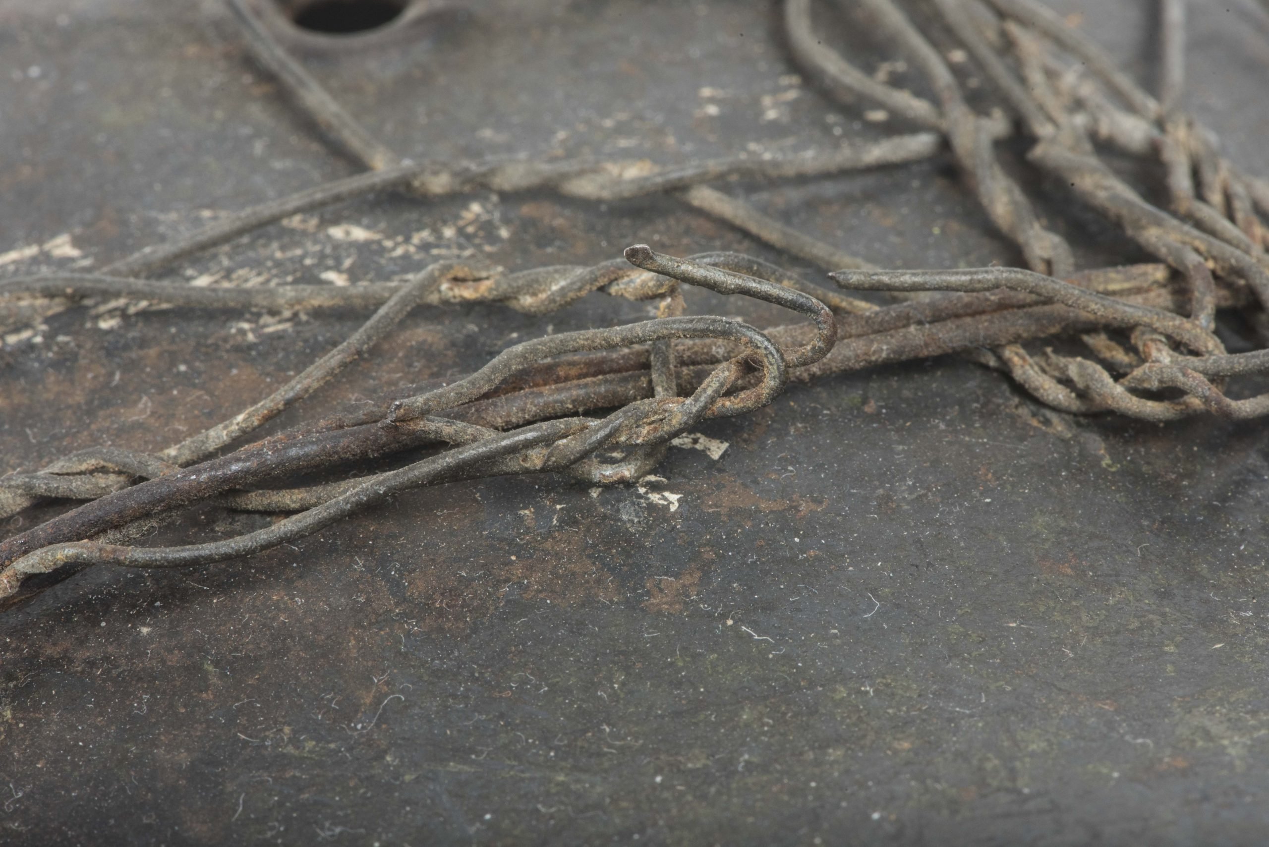 ET64 M40 Luftwaffe helmet with period applied half basket chickenwire net — image 9