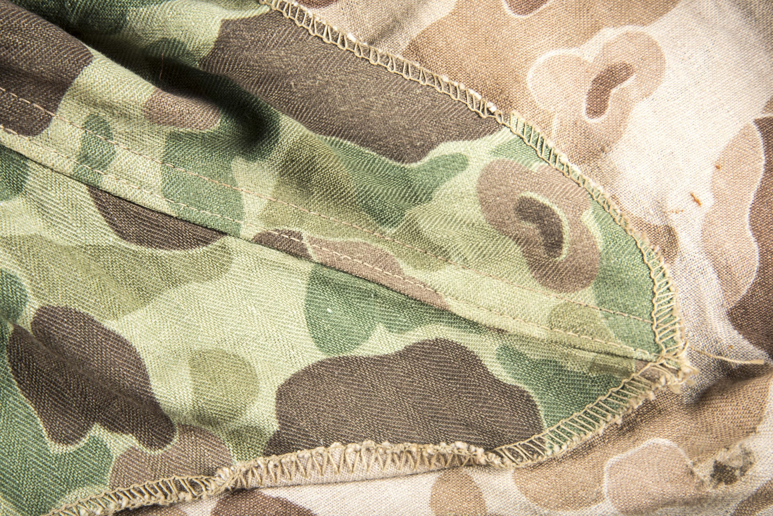 Unissued USMC M1 helmet cover — image 5