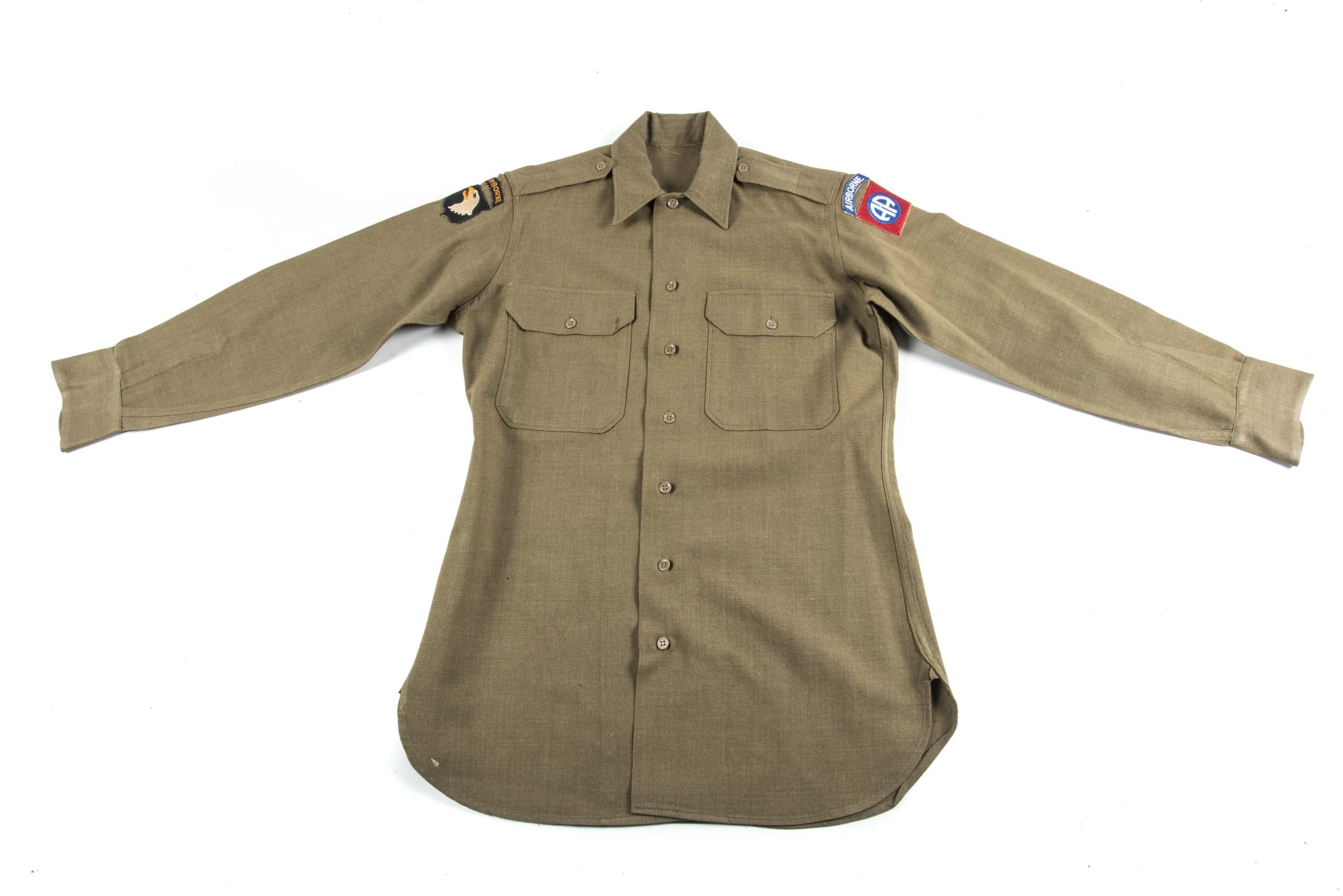 US Officer shirt 101st & 82nd Airborne ID'ed Willard Sturm