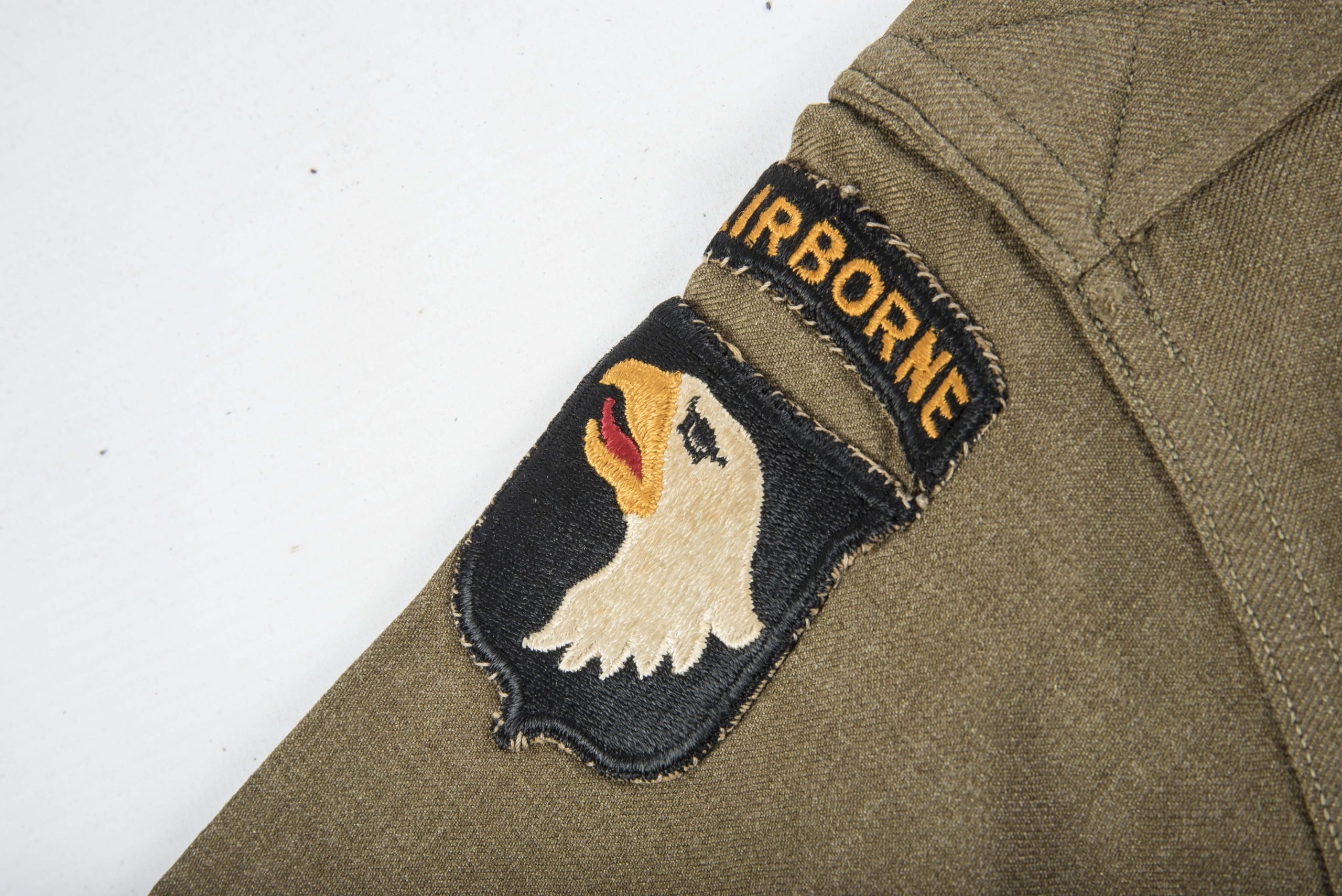 US Officer shirt 101st & 82nd Airborne ID'ed Willard Sturm — image 3