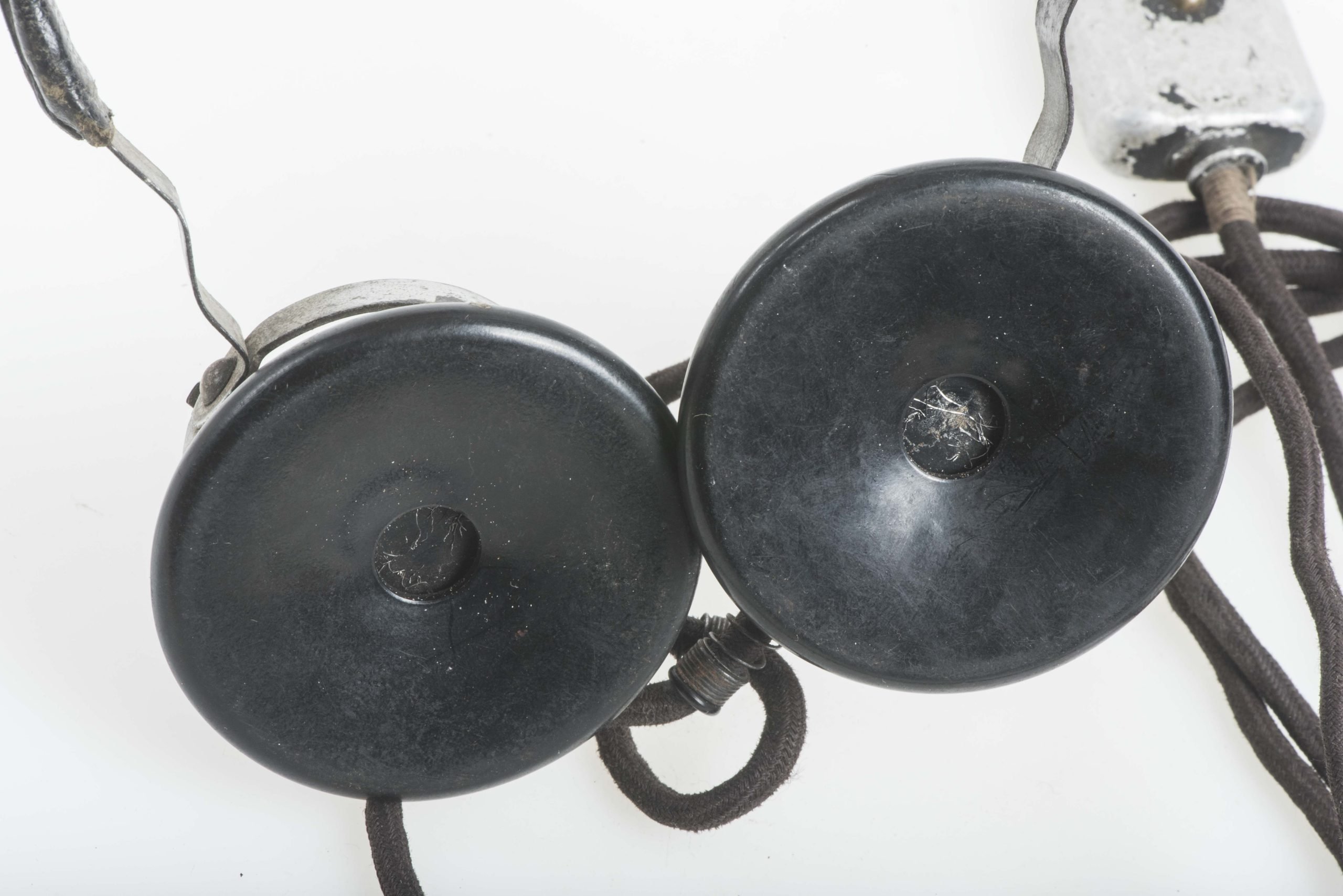 Dfh.a headphones dated 1940 — image 3
