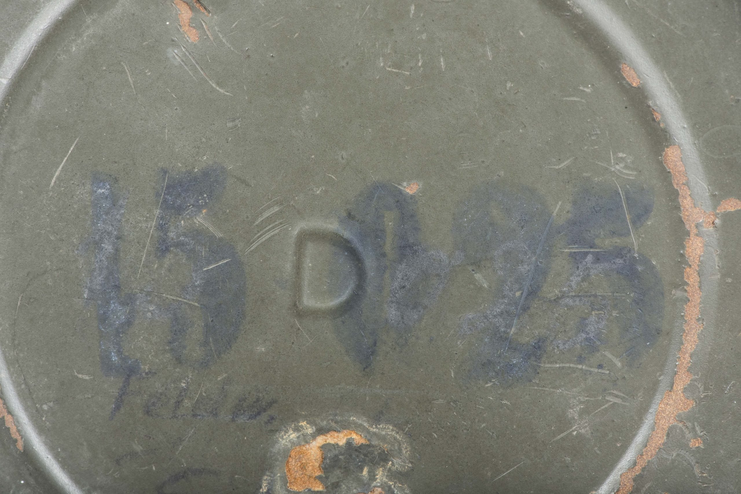 Tall early M38 gasmask set marked 3./Flg. Ers. Battl. XII Feldwebel Schulte — image 9