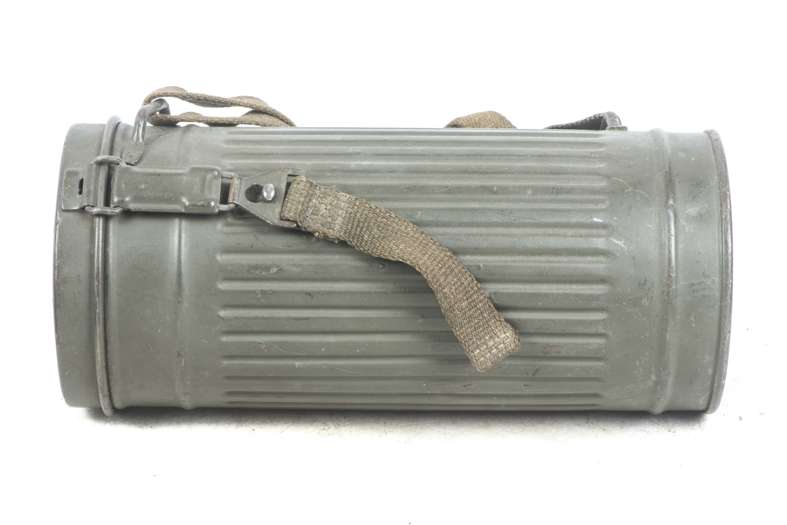 Late war tall M38 gasmask set